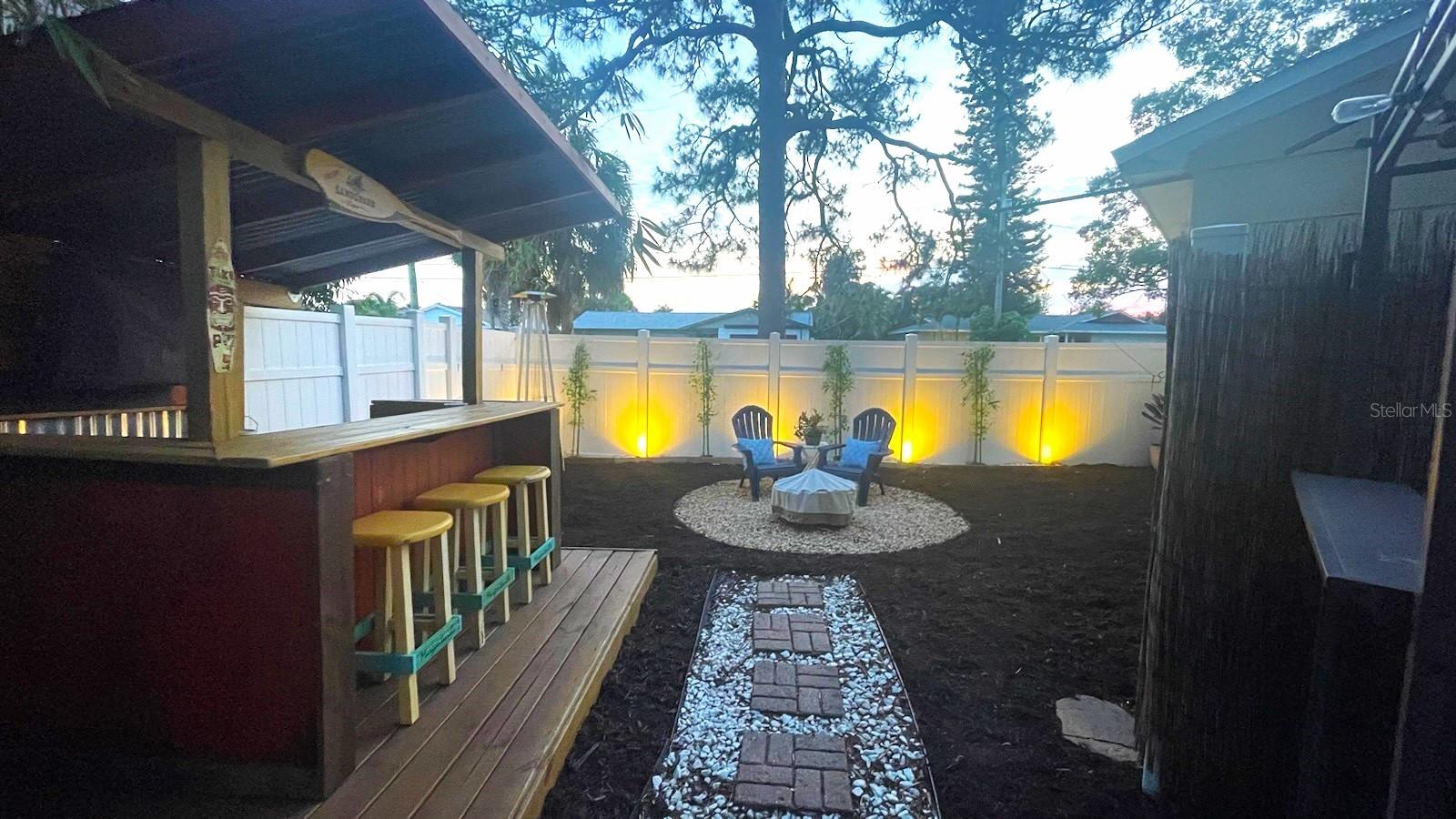 4071 SHORE ACRES BLVD NE