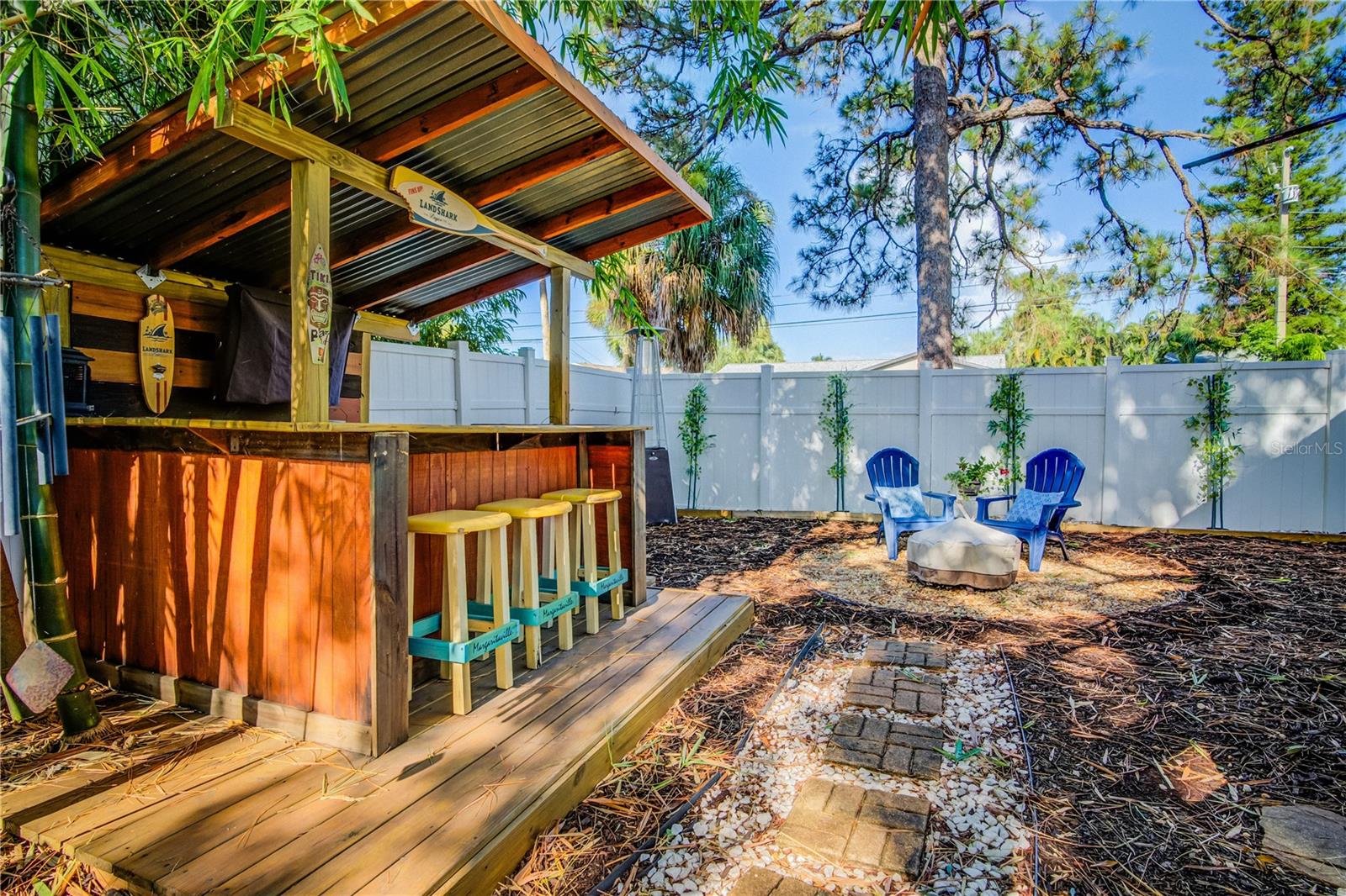 4071 SHORE ACRES BLVD NE