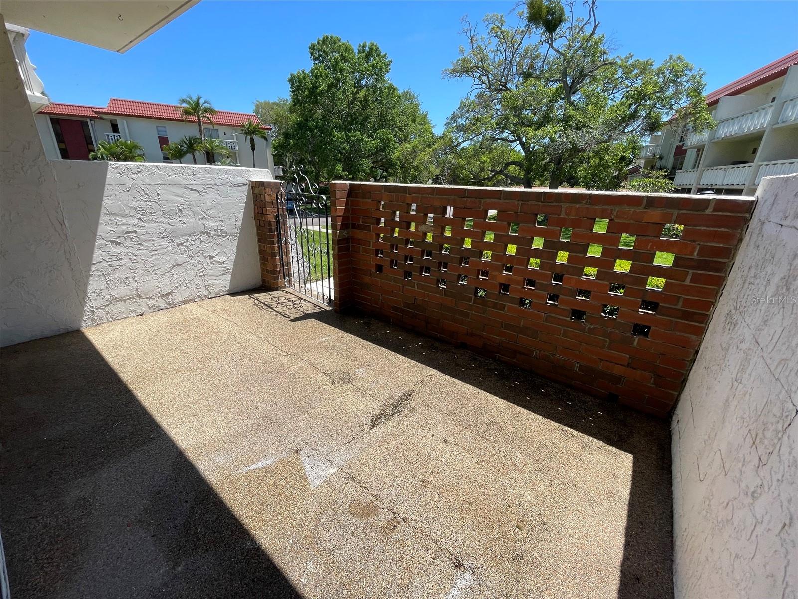 2623 SEVILLE BLVD #105