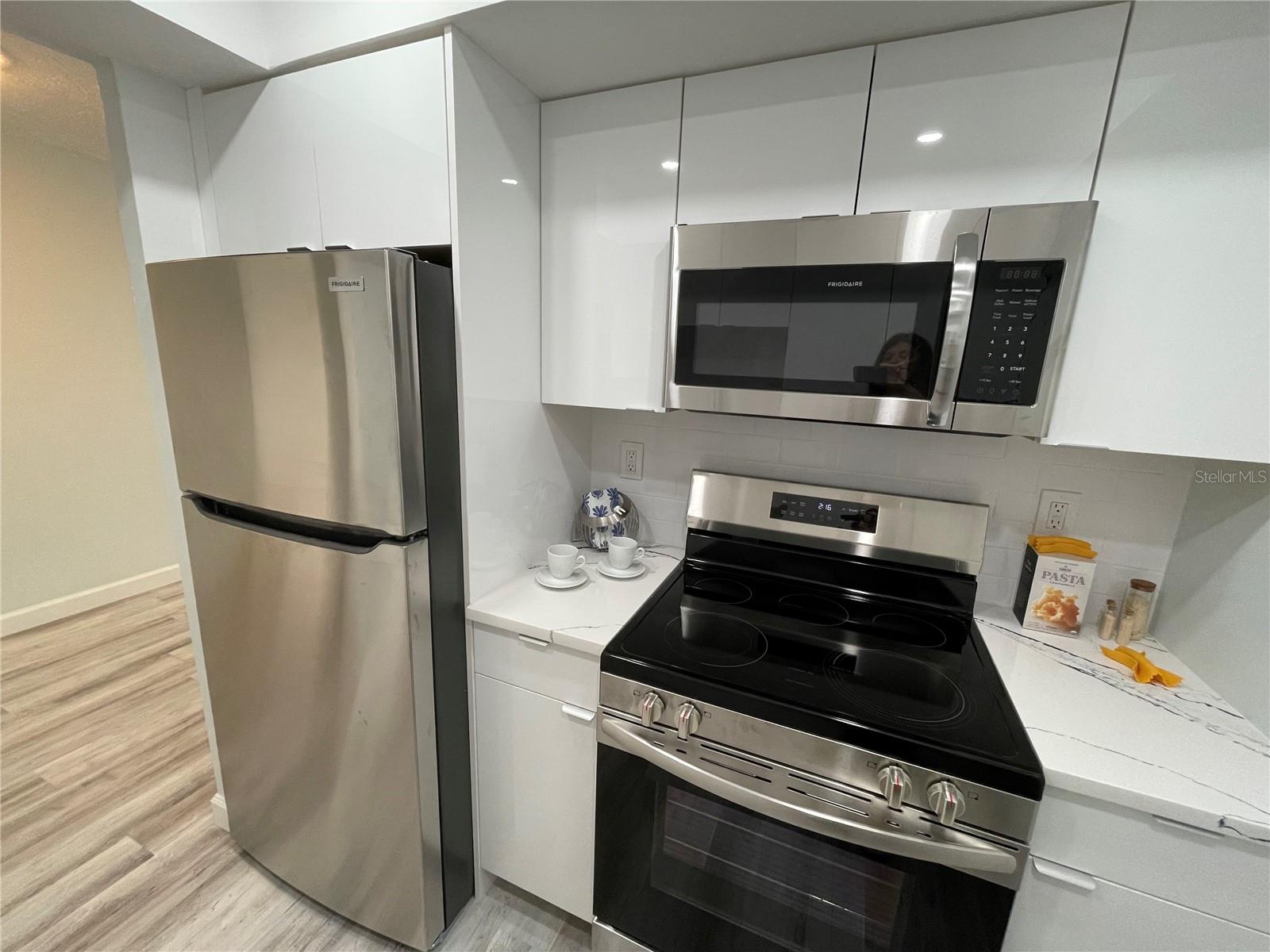 2623 SEVILLE BLVD #105