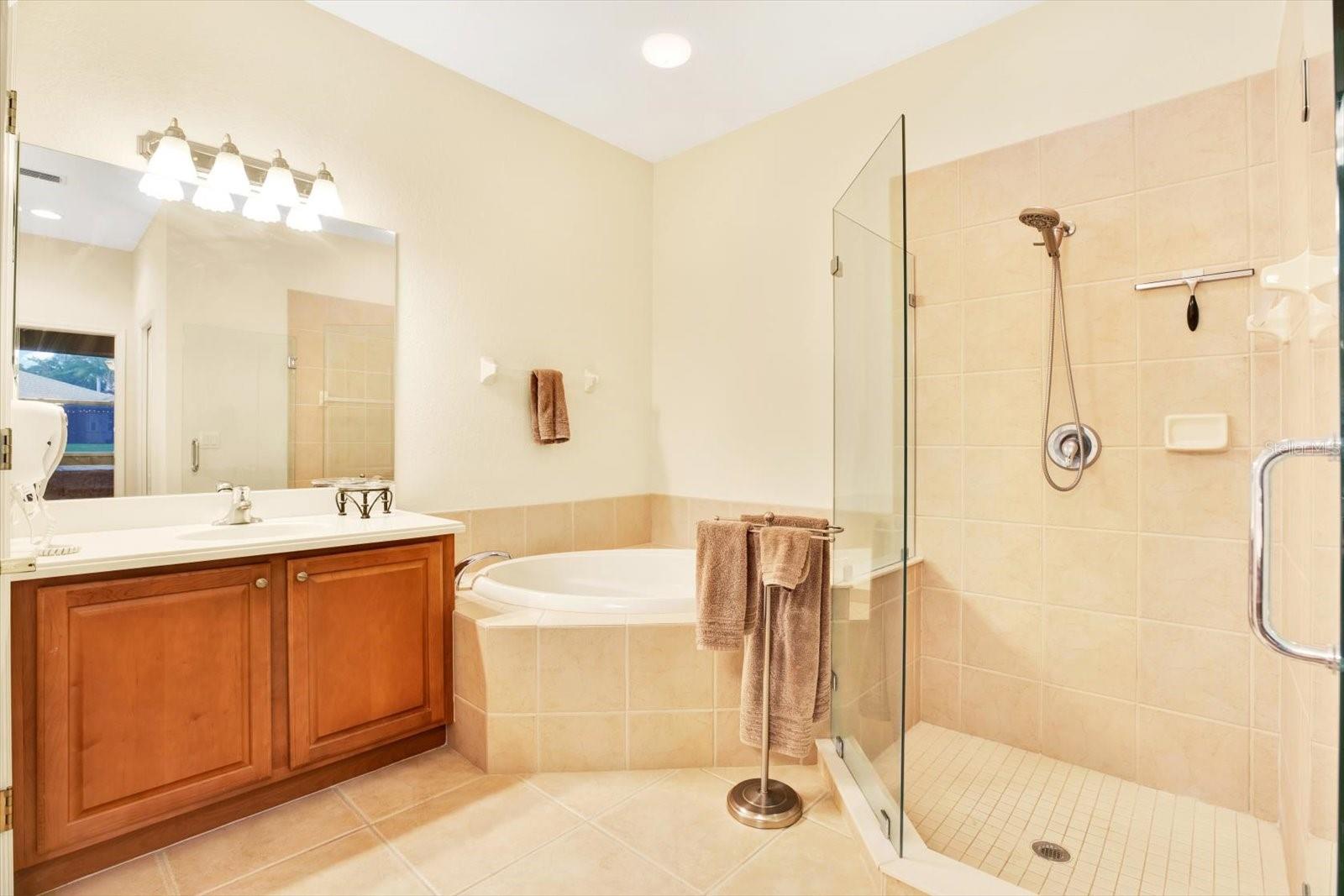 8318 SUMMER GREENS TER