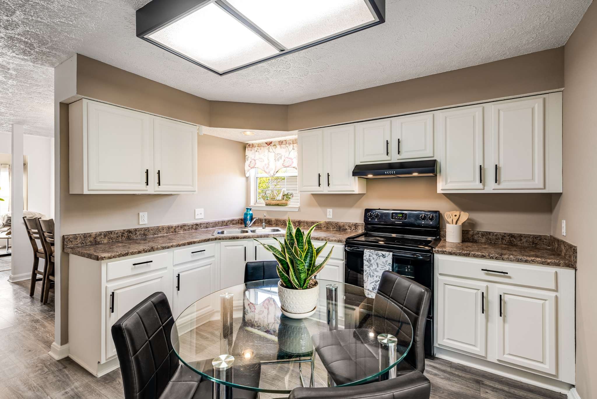 2778 River Bend Dr