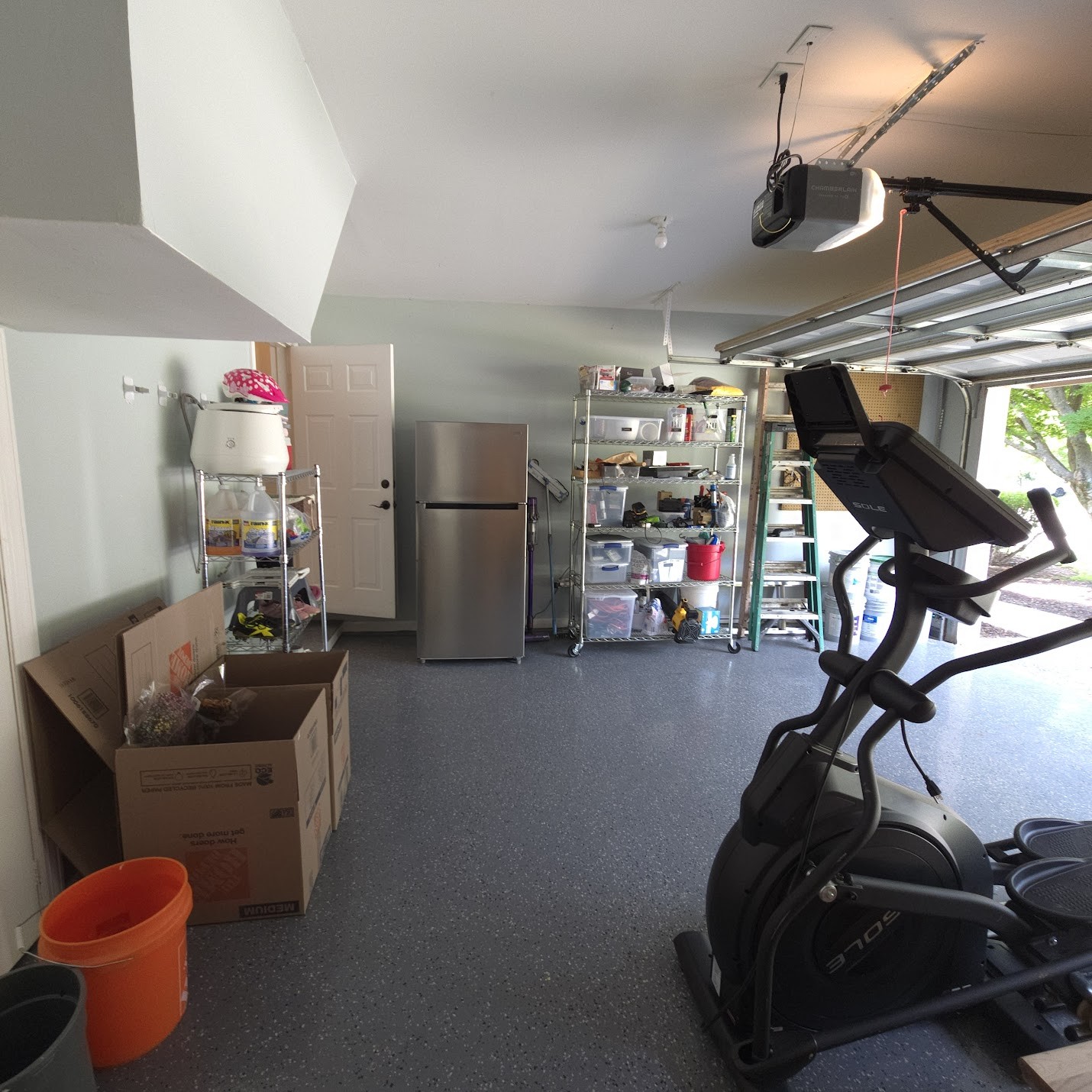 5516 Hearthstone Ln