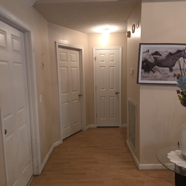 1908 Igou Crossing Dr