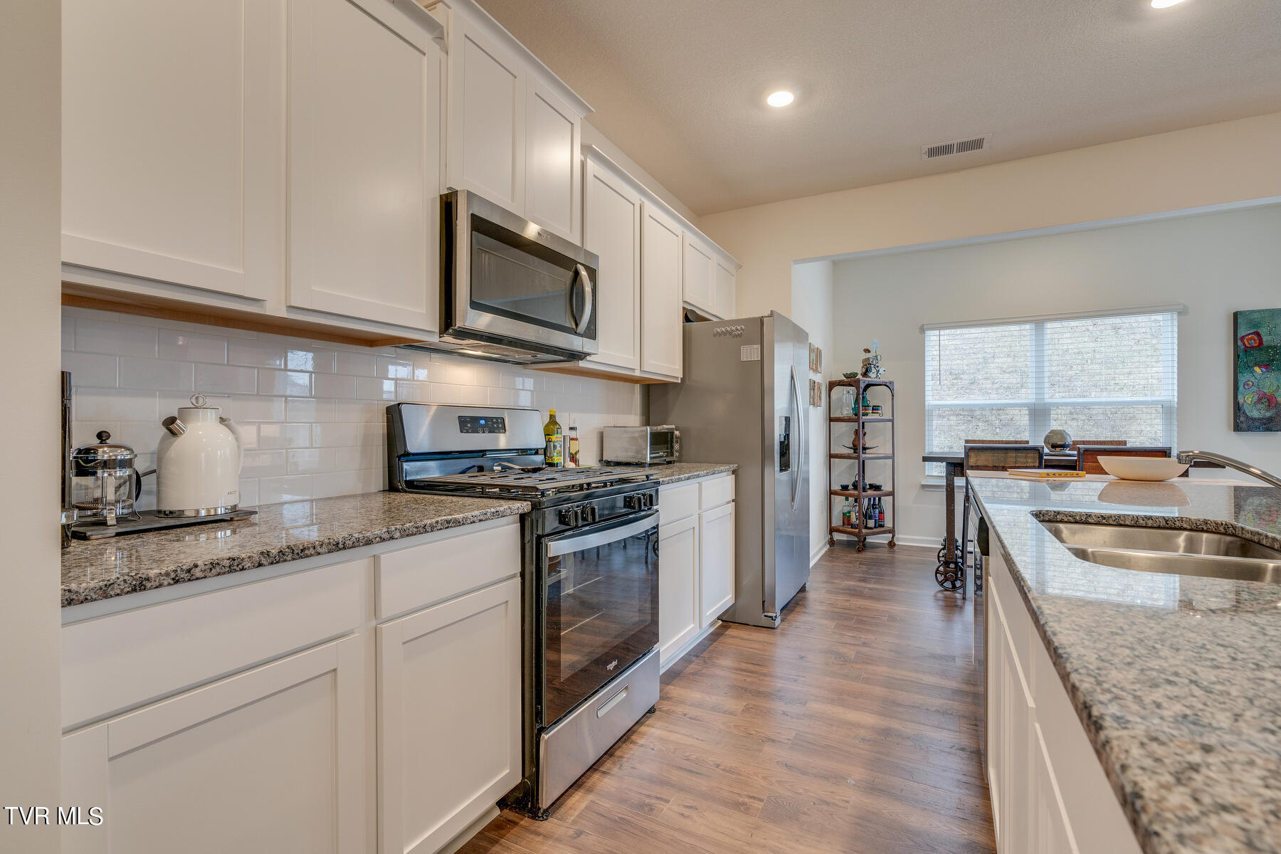 624 Barley Loop