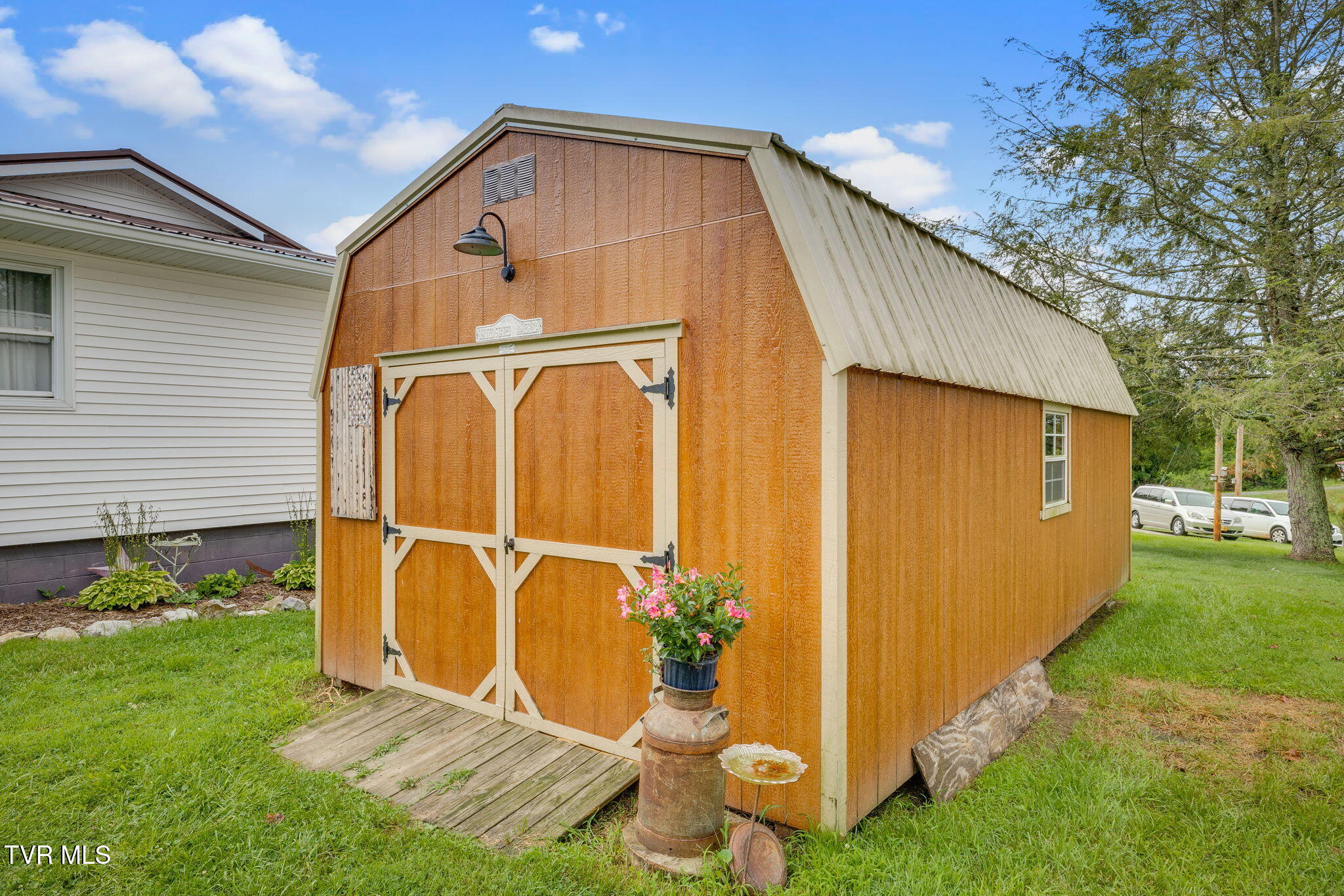1010 Mill Springs Road