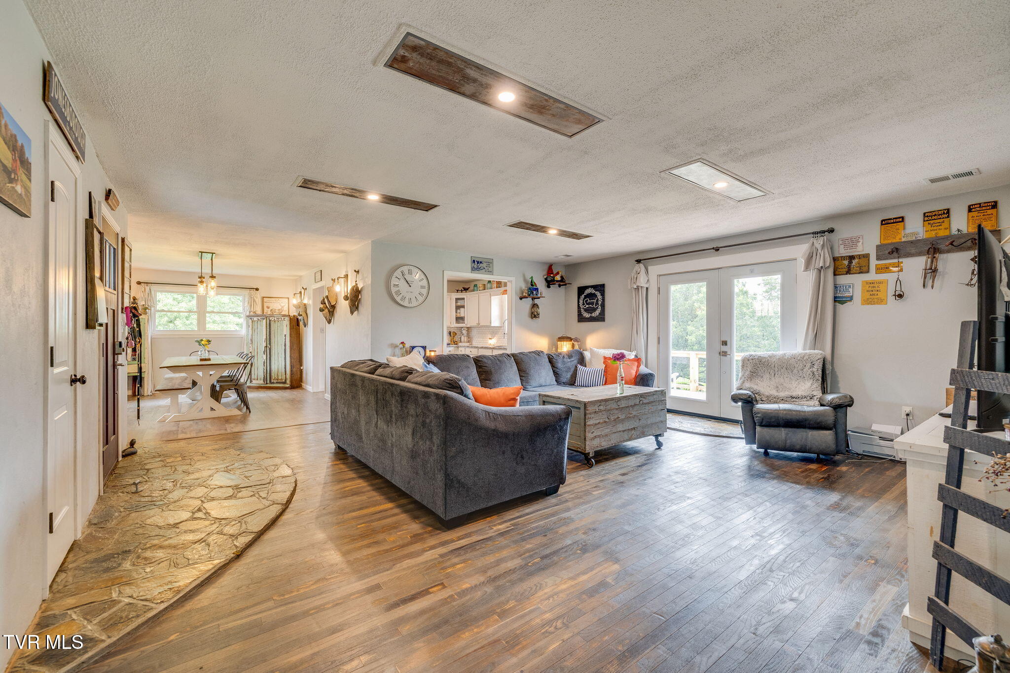 1010 Mill Springs Road