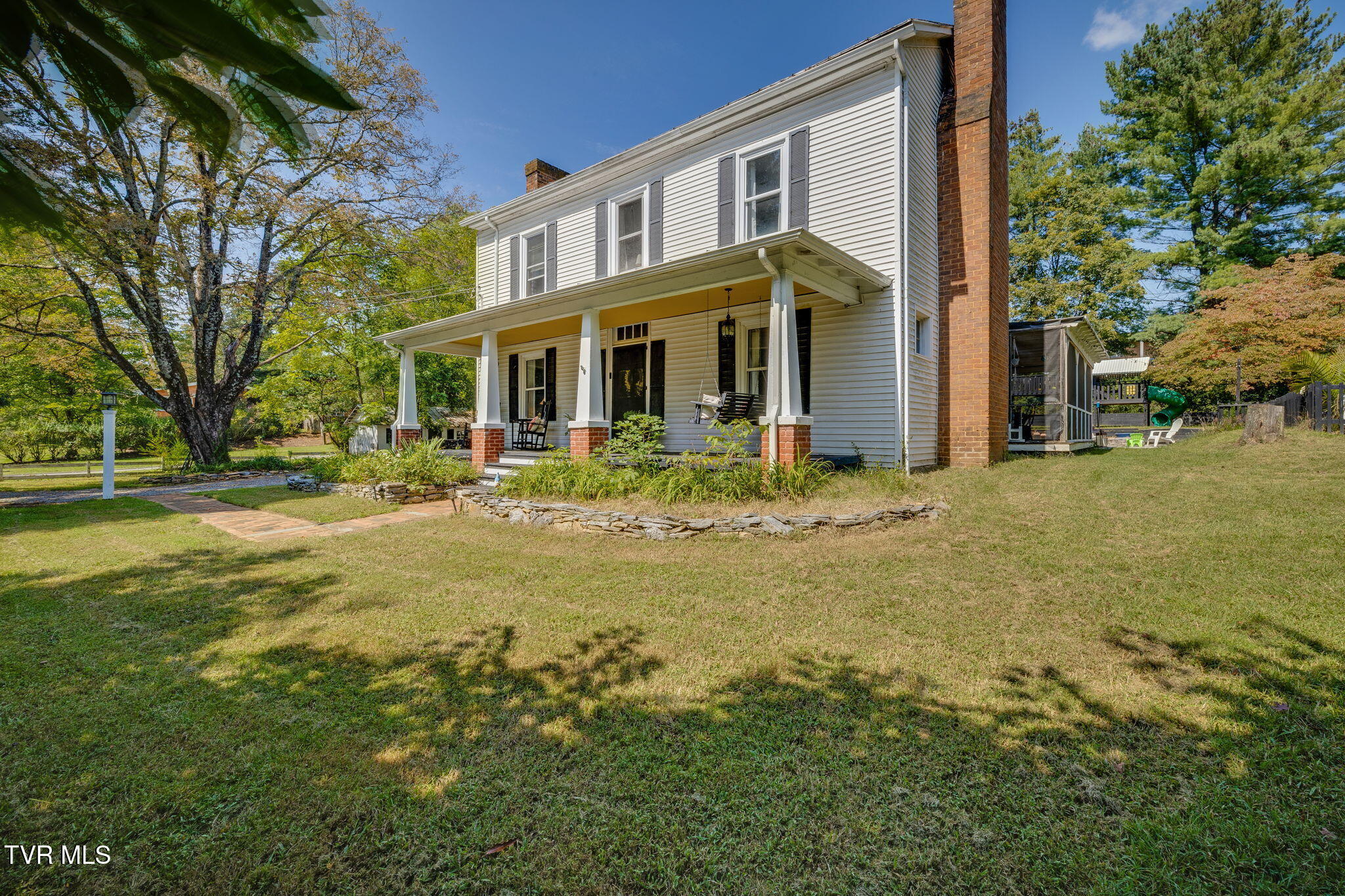111 East College Street