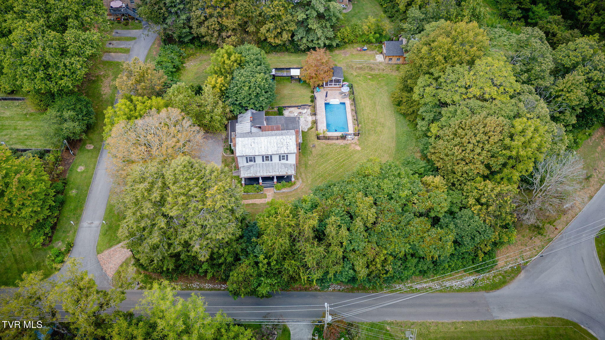 111 East College Street