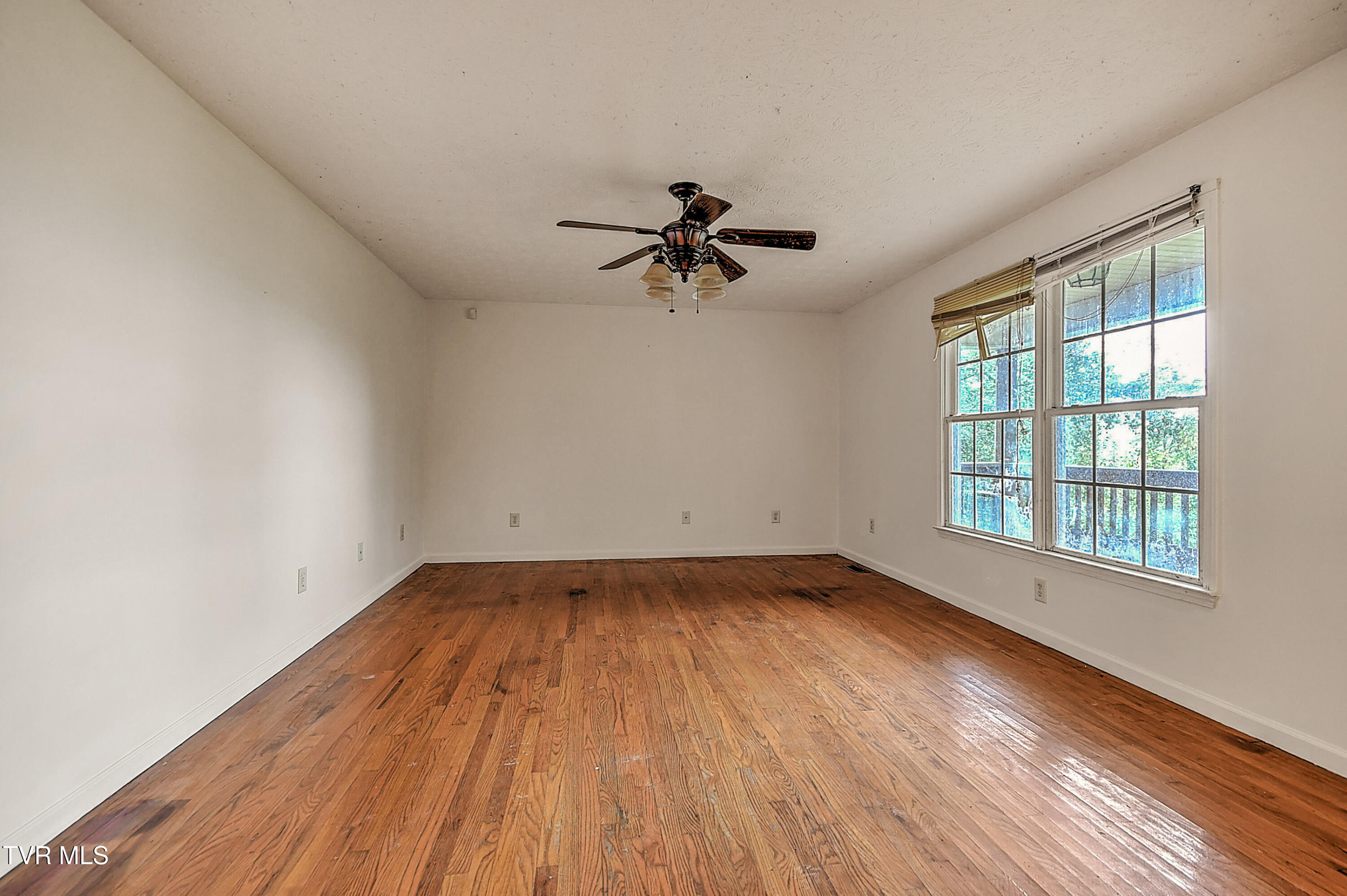 1711 Granby Road