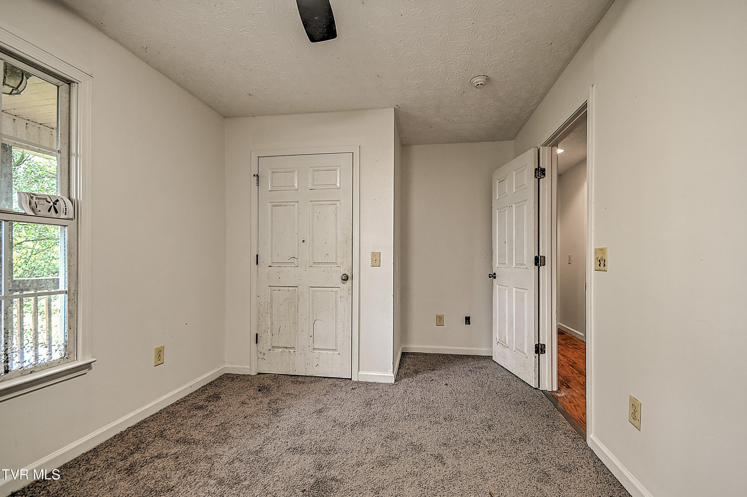 1711 Granby Road