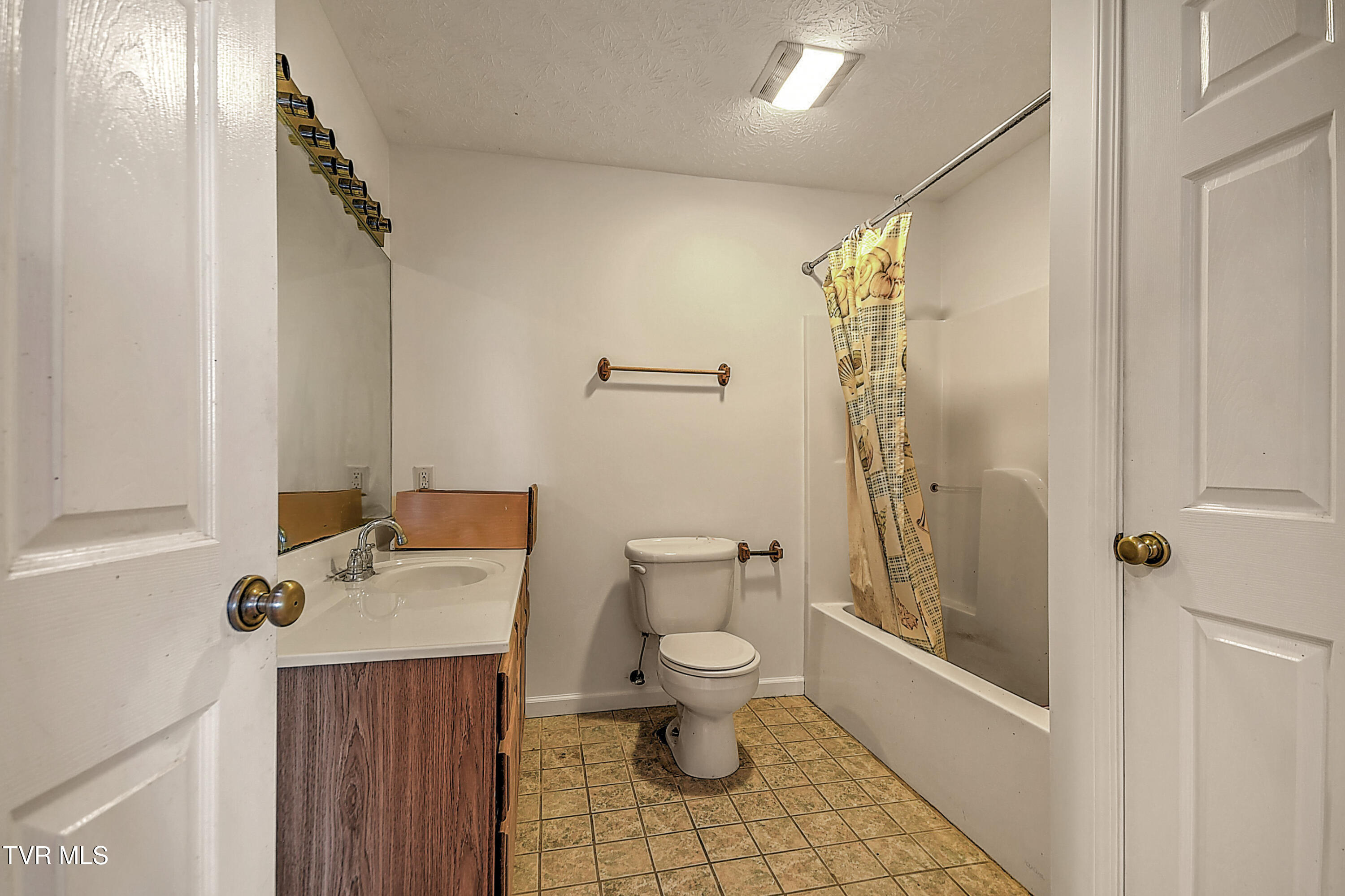1711 Granby Road