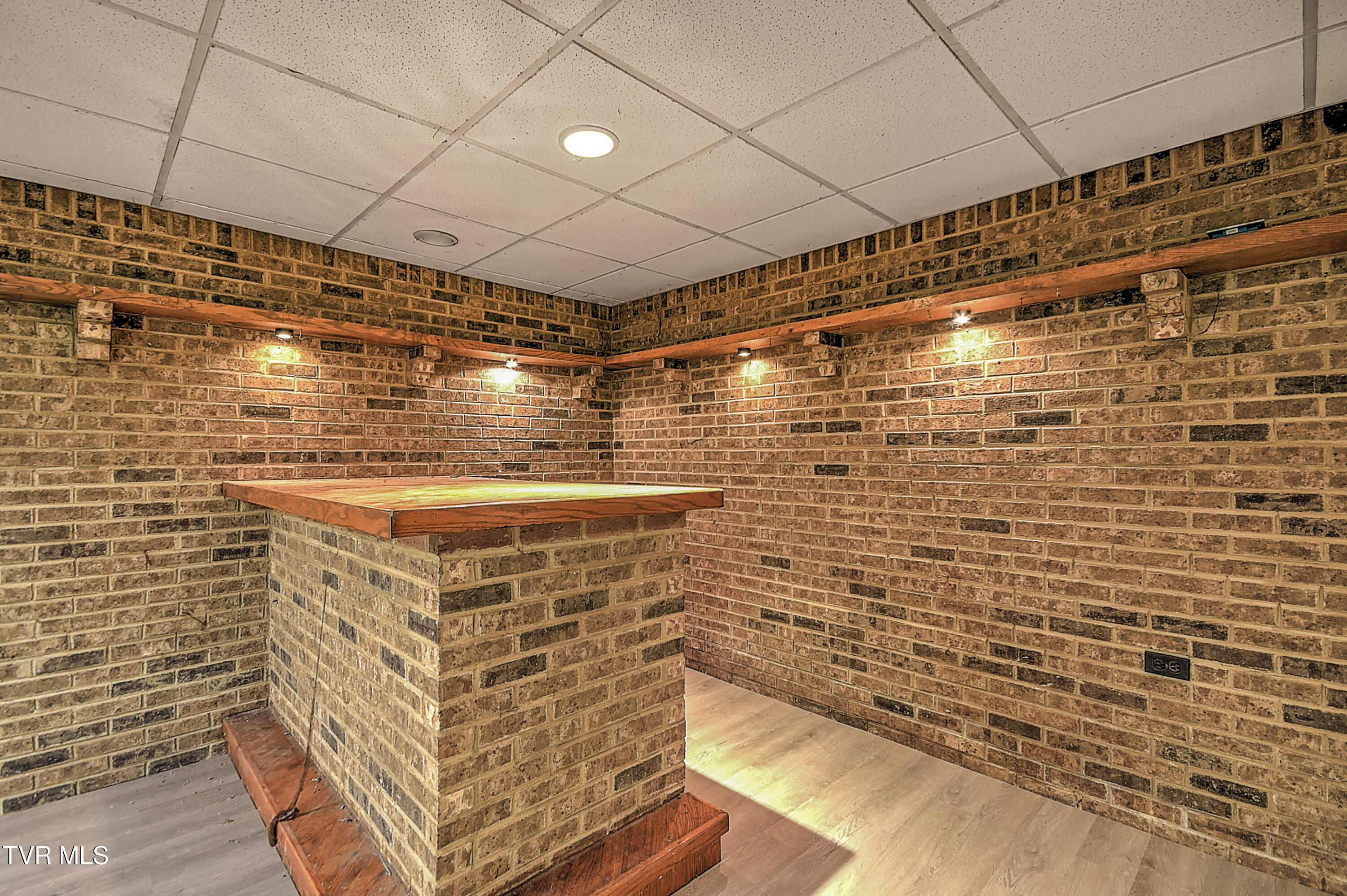 1711 Granby Road