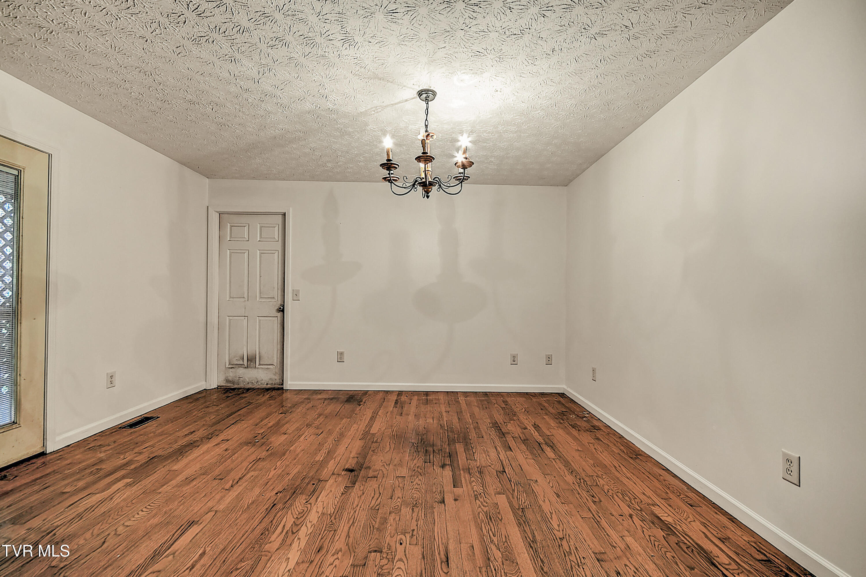 1711 Granby Road