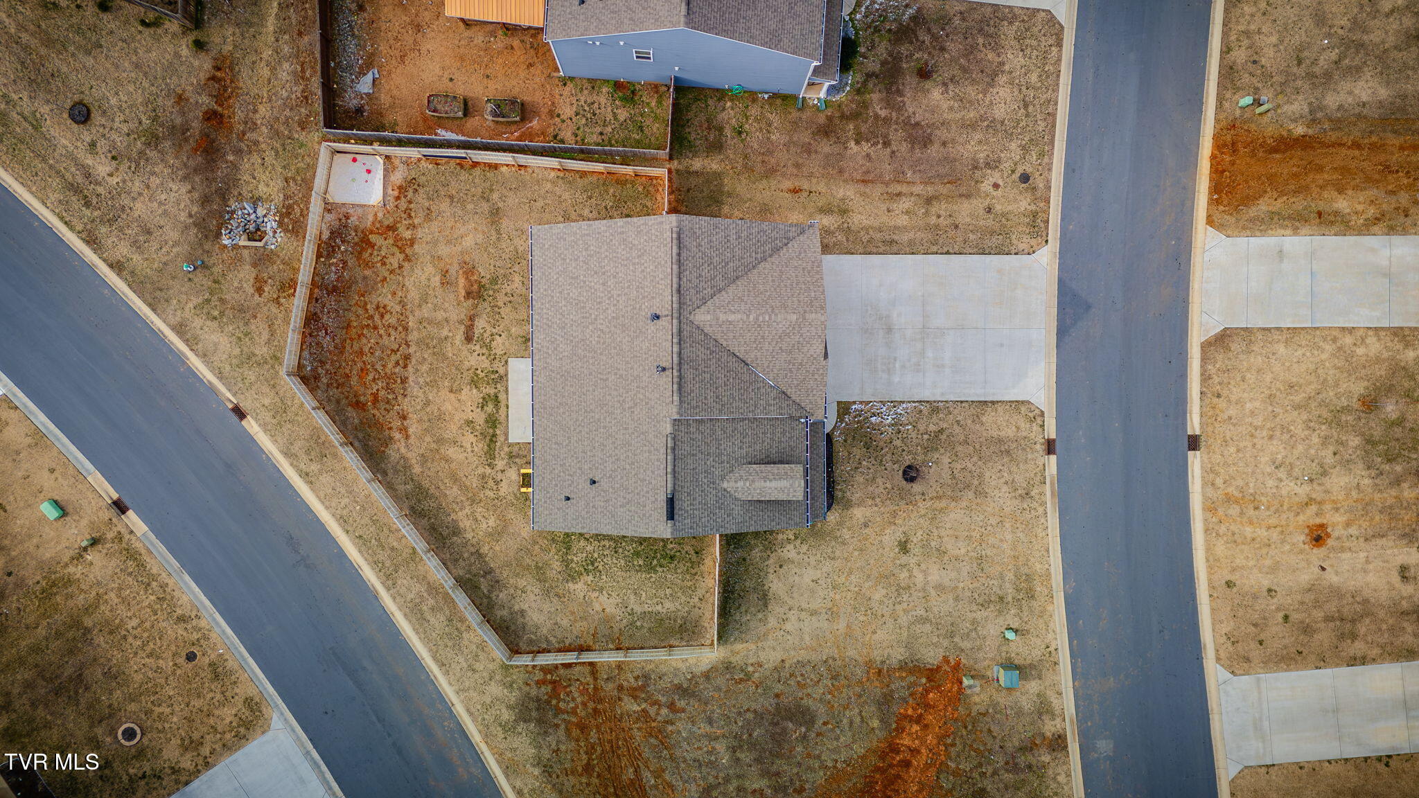 1081 Raccoon Lane