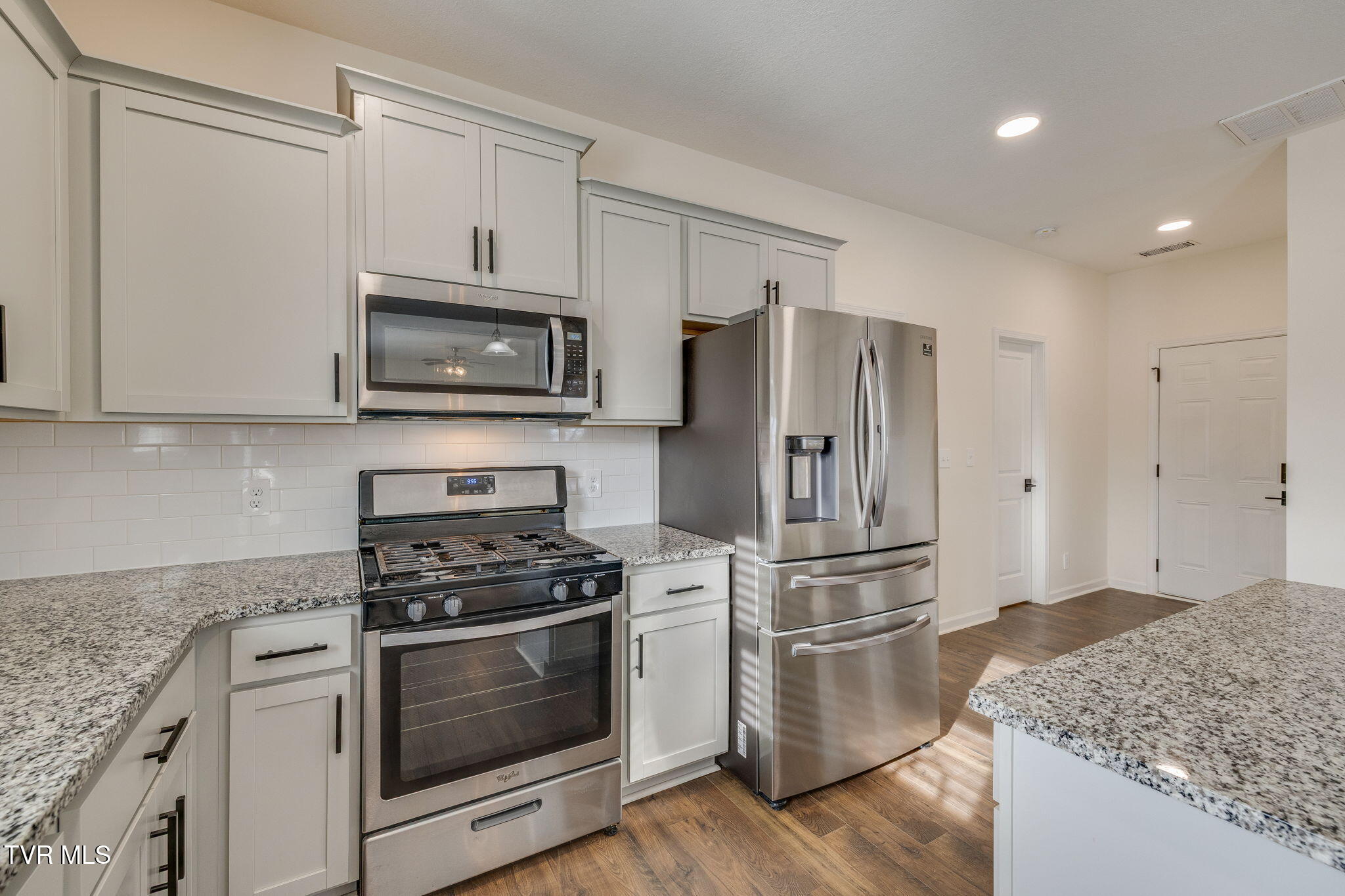 1081 Raccoon Lane