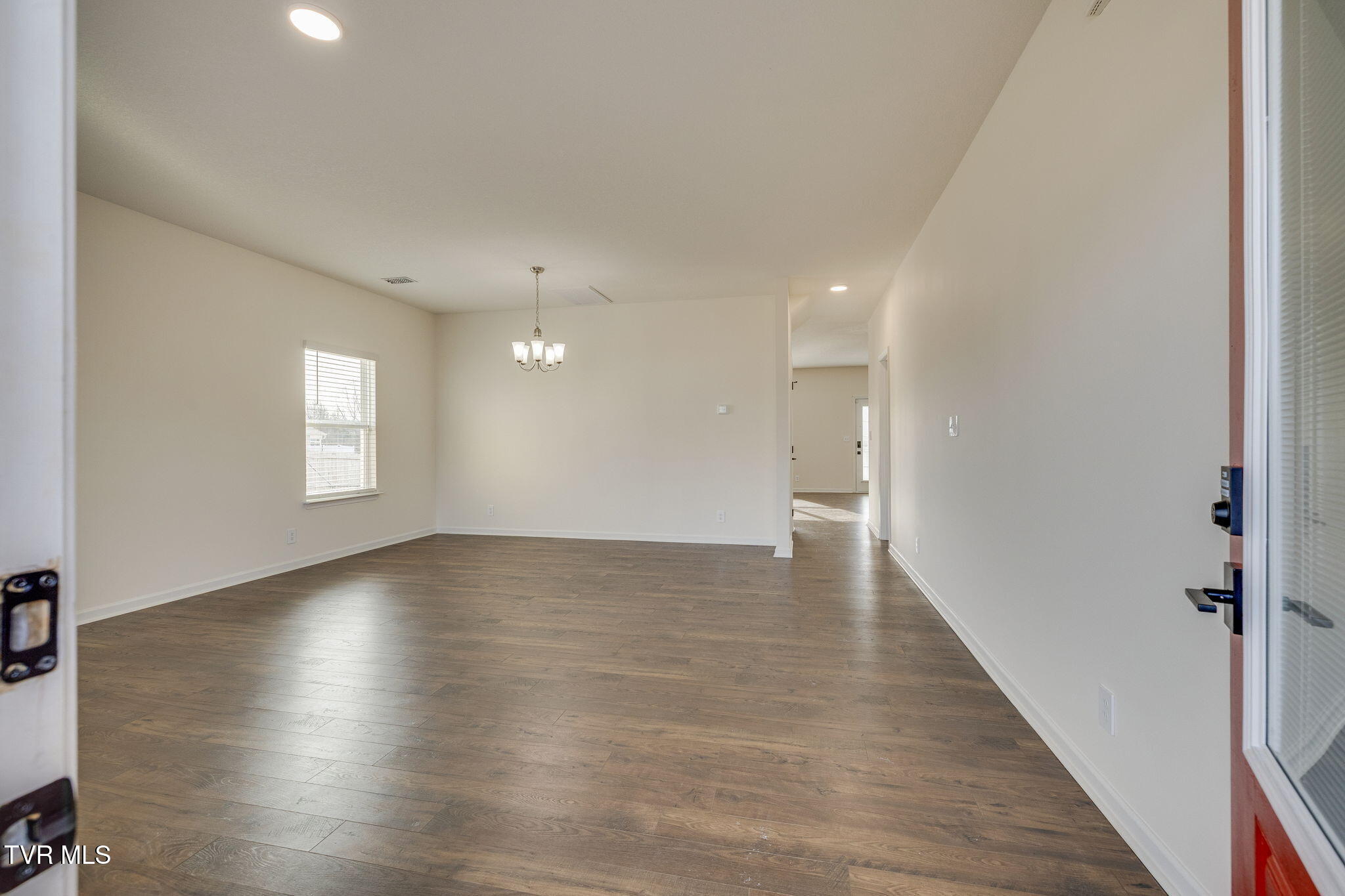 1081 Raccoon Lane