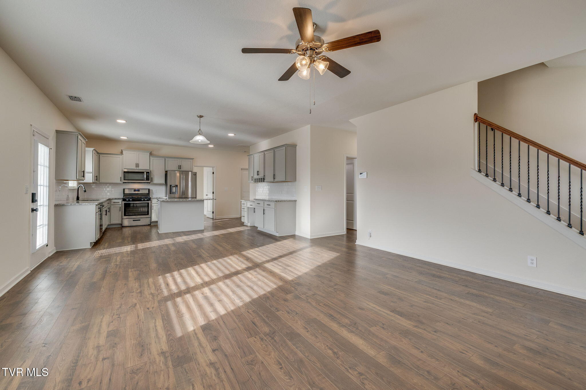 1081 Raccoon Lane