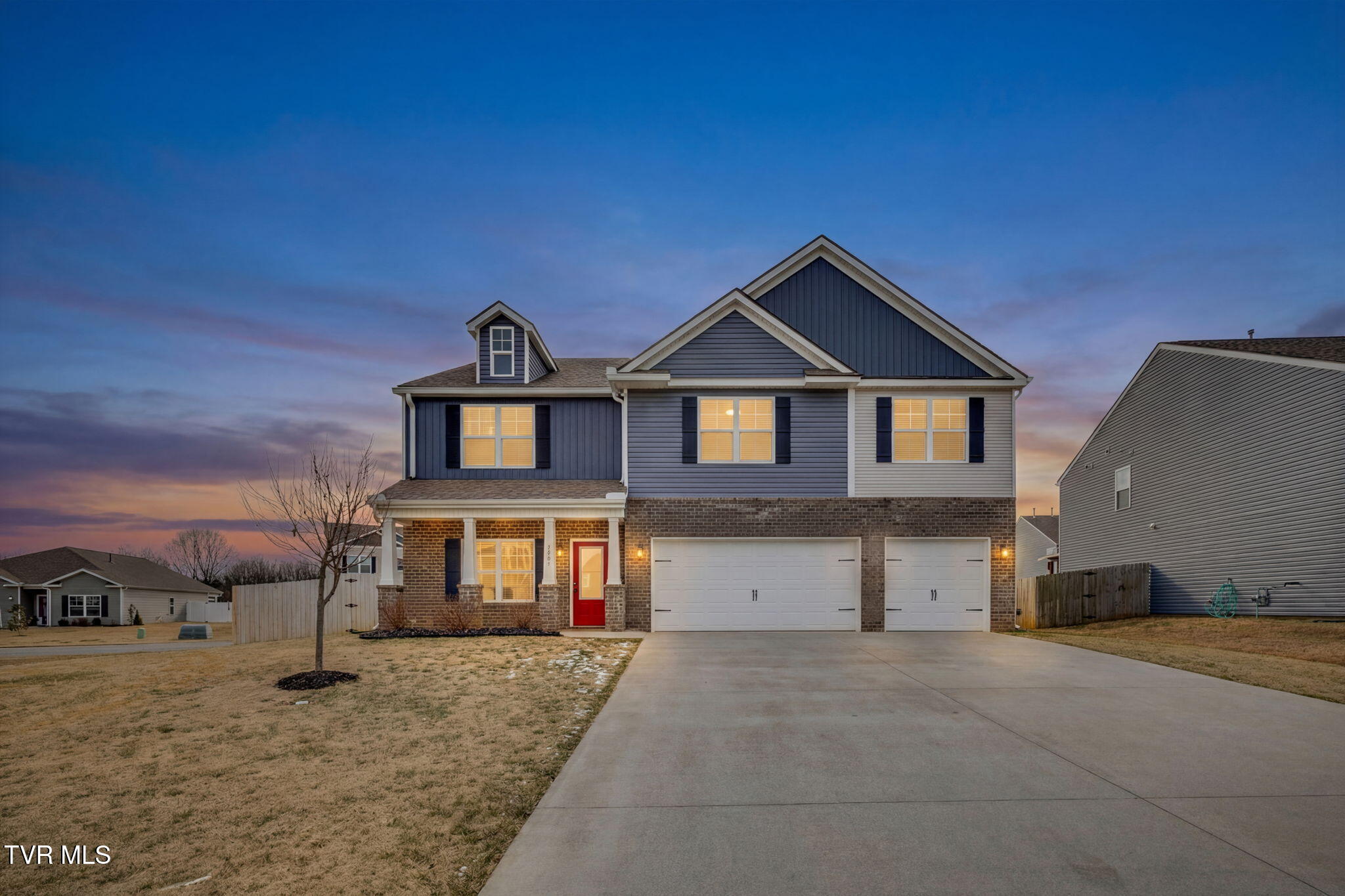 1081 Raccoon Lane