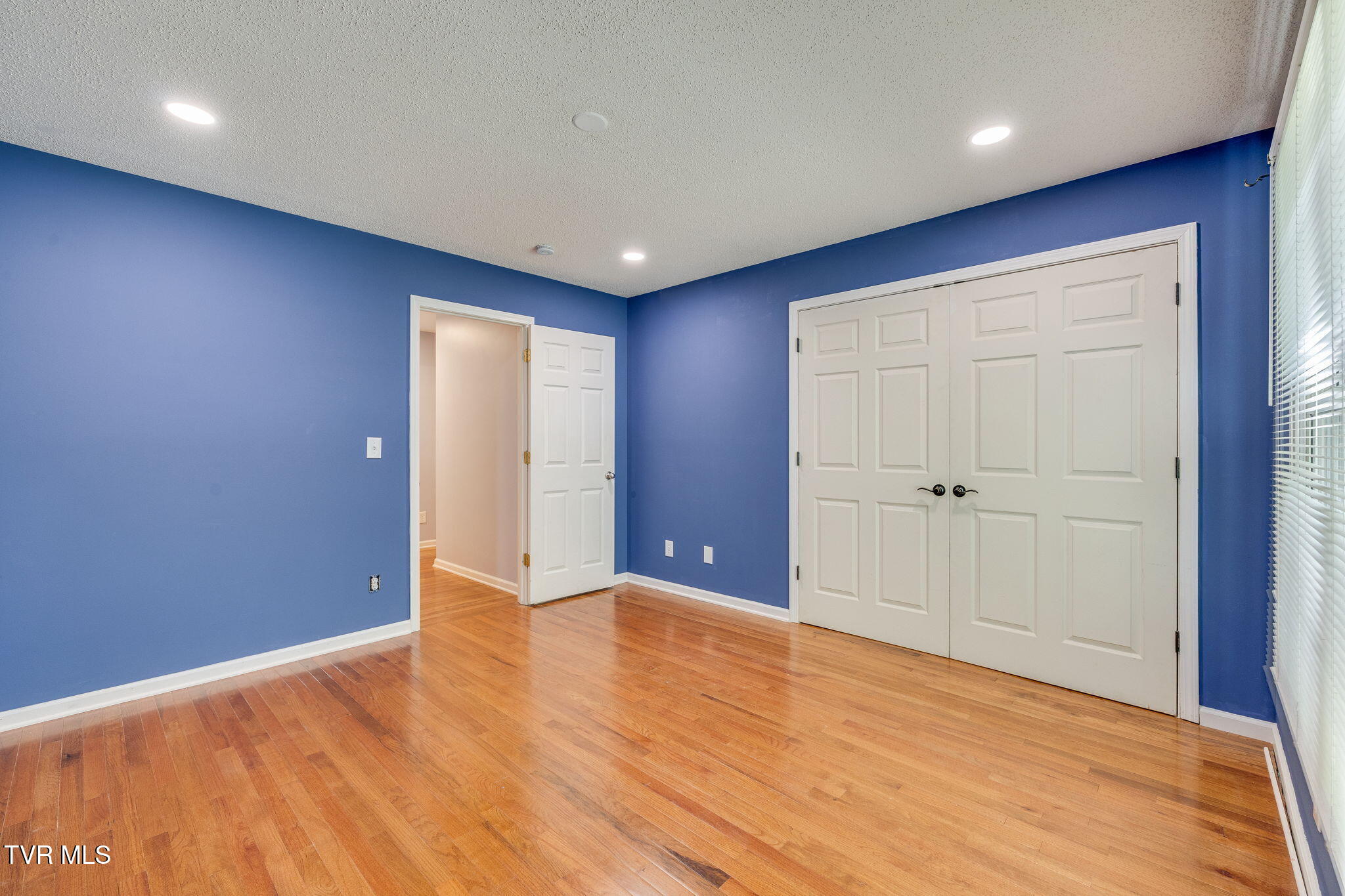 601 Crestview Drive