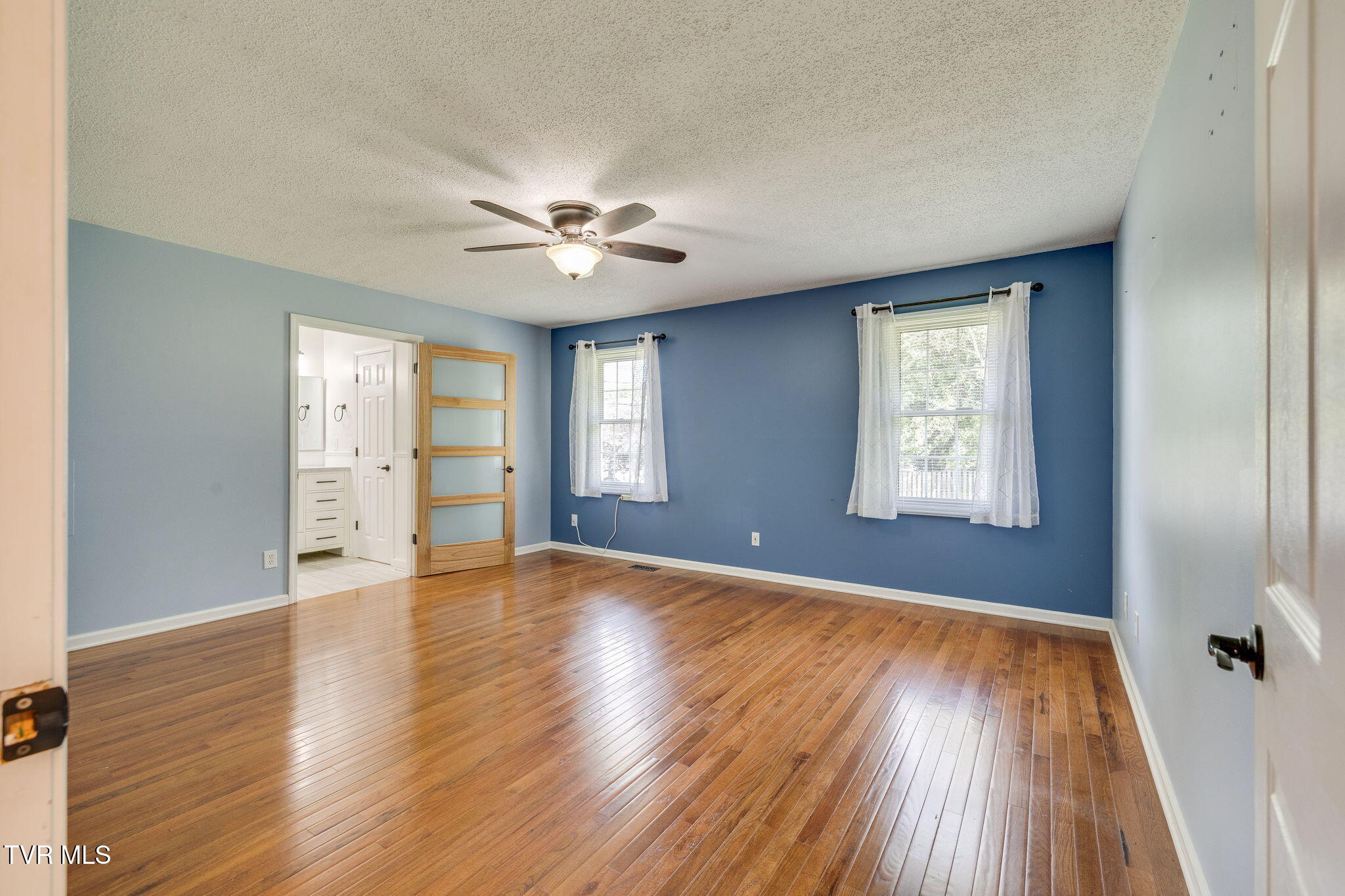 601 Crestview Drive