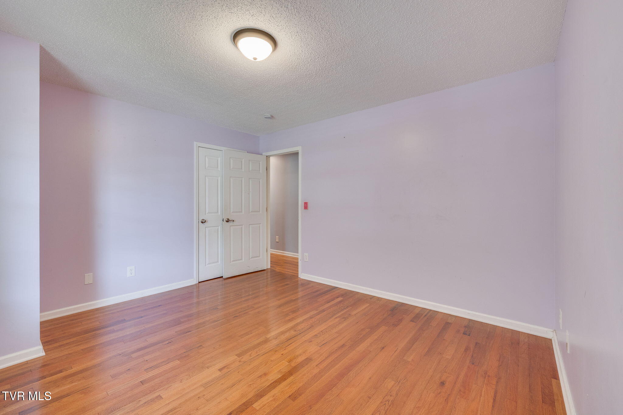 601 Crestview Drive