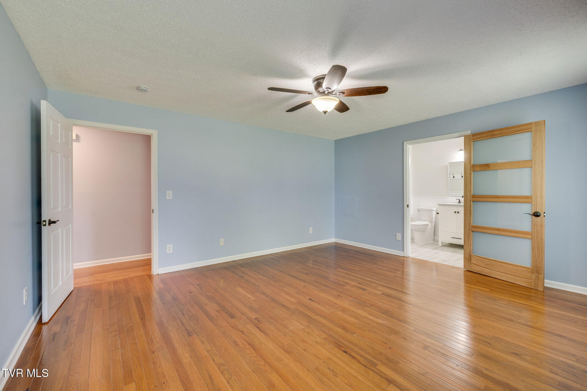 601 Crestview Drive