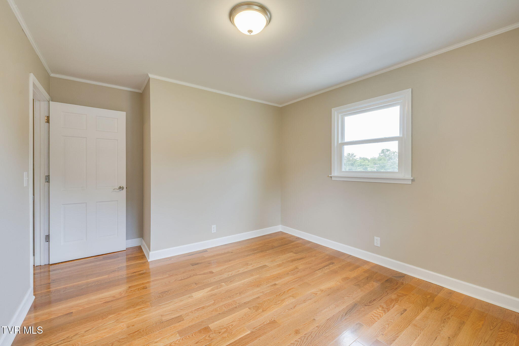 806 Sir Echo Drive