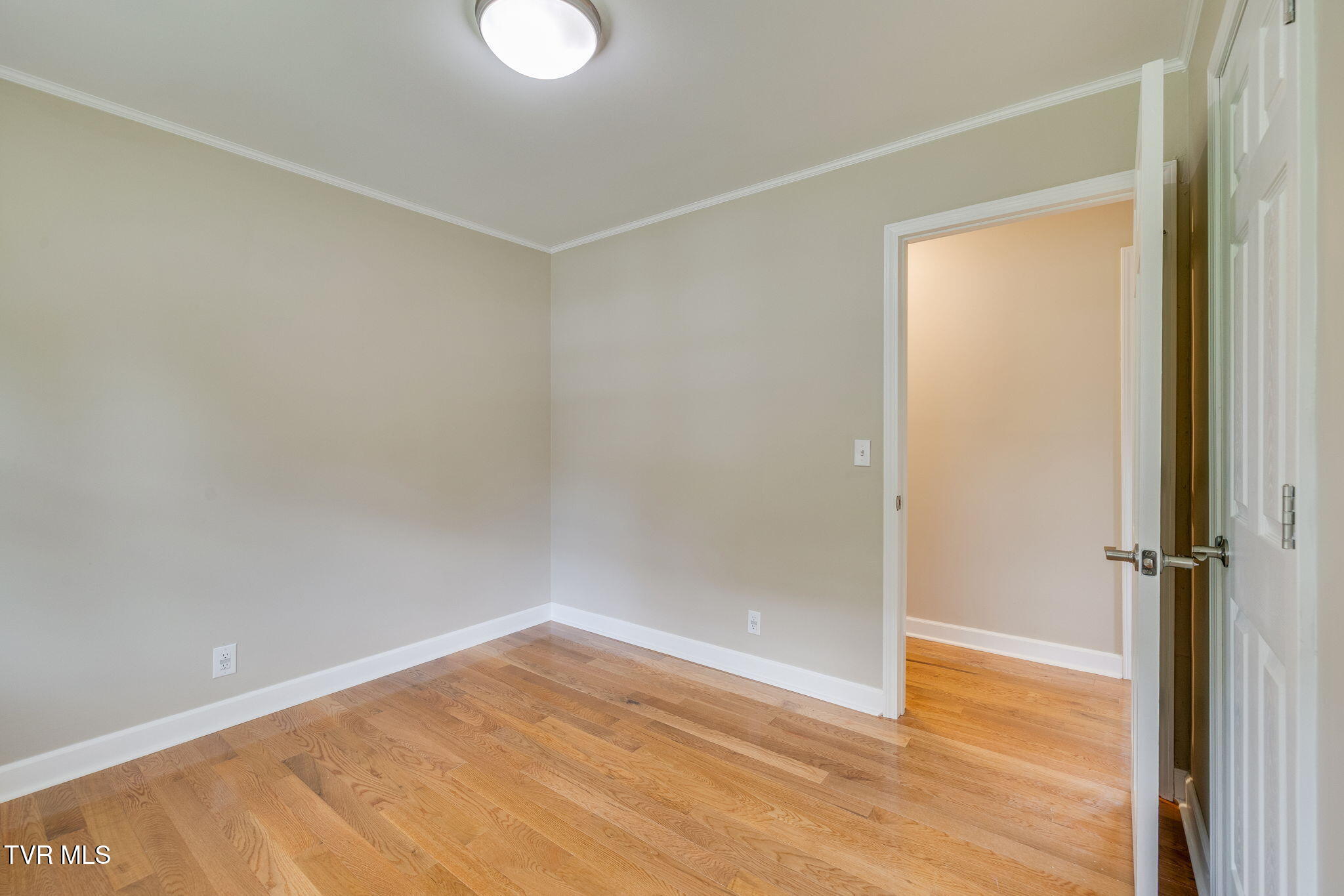 806 Sir Echo Drive
