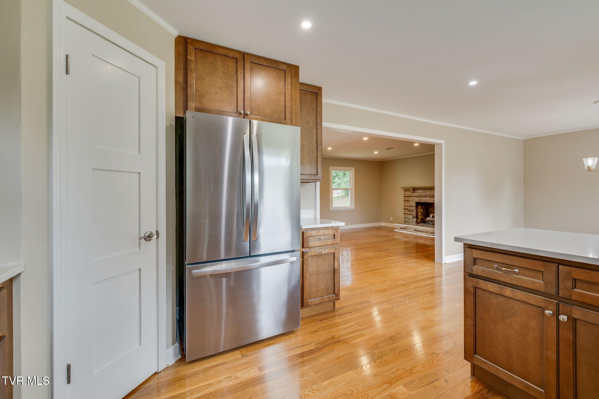806 Sir Echo Drive