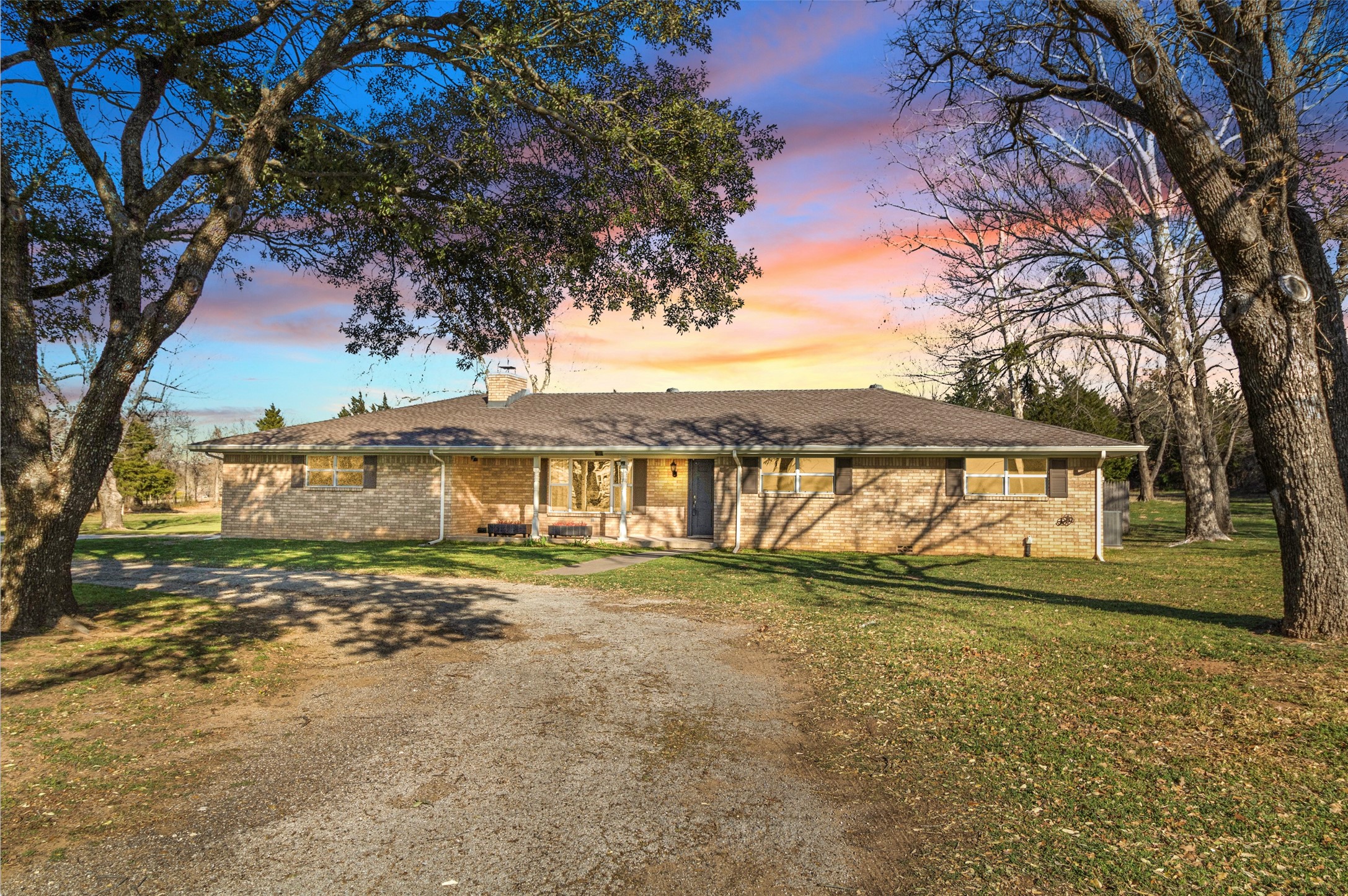 1100 Fortenberry Road