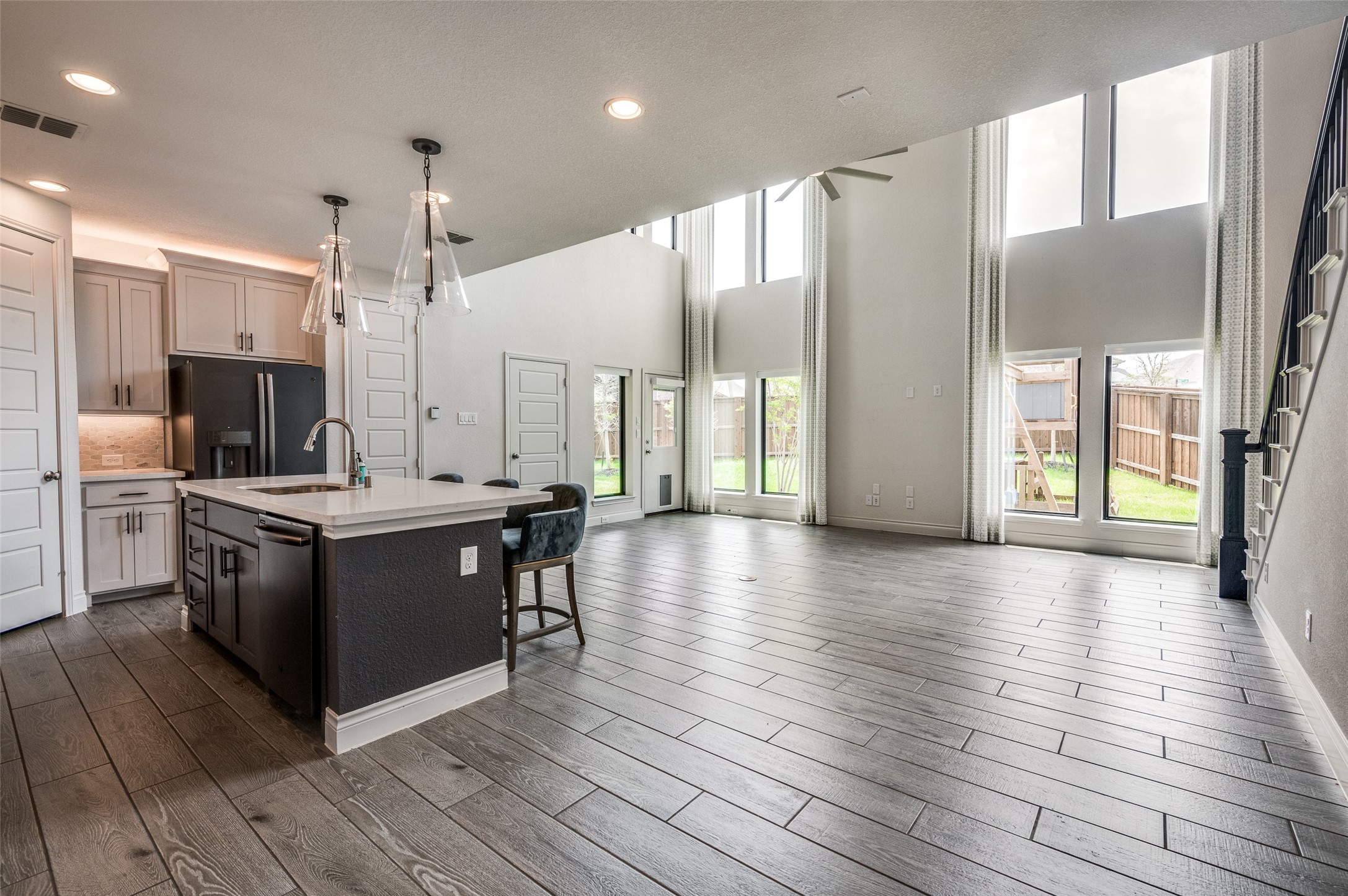 2029 Prairie Holly Lane