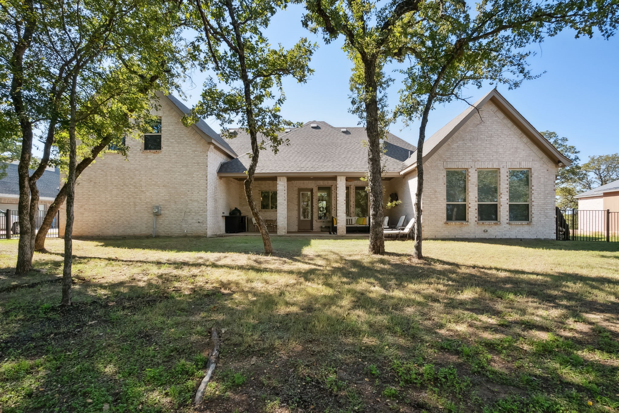 676 S Sugartree Drive