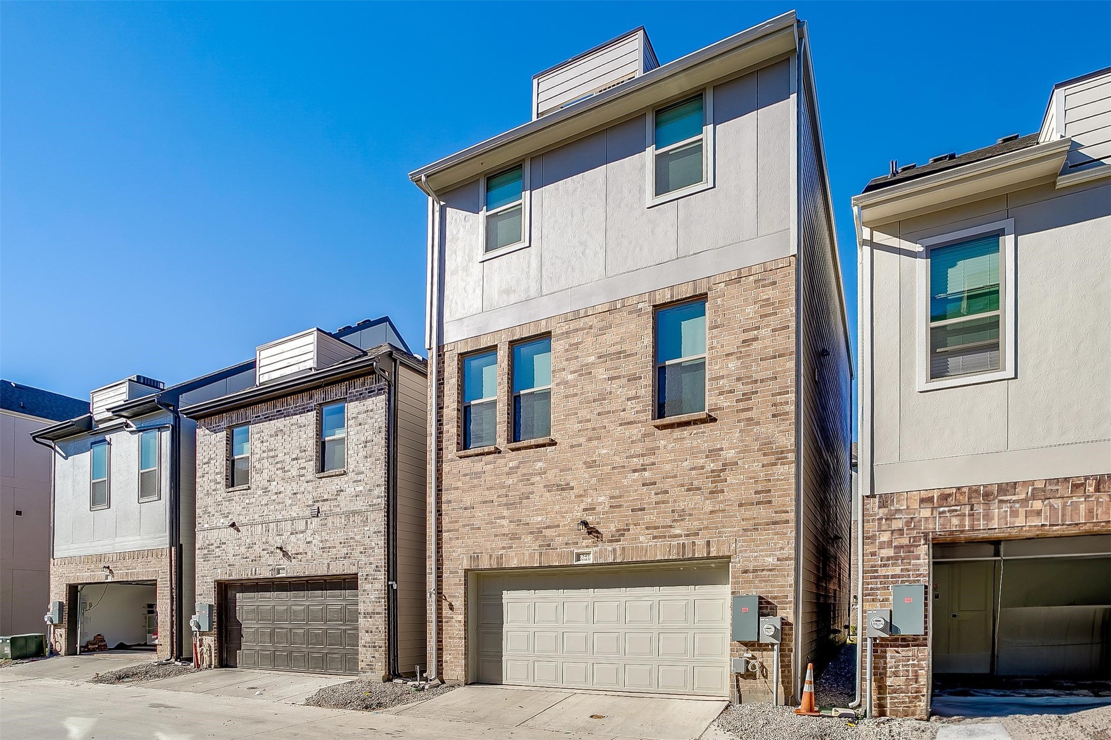 7549 Laburnam Road