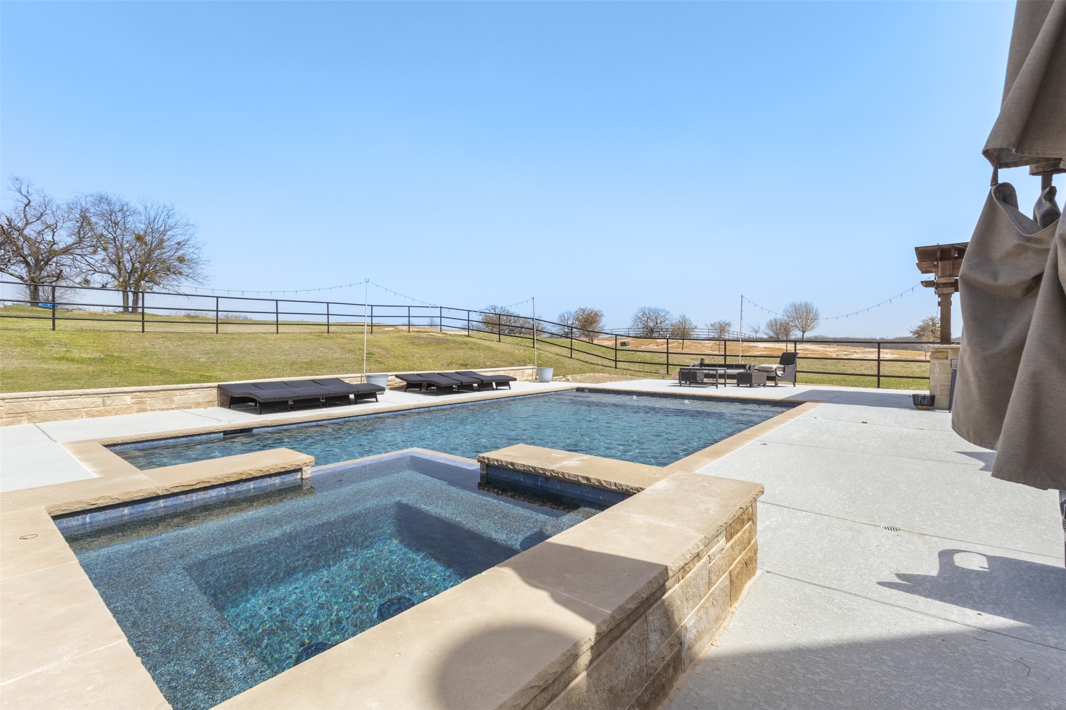 159 N Boyce Lane