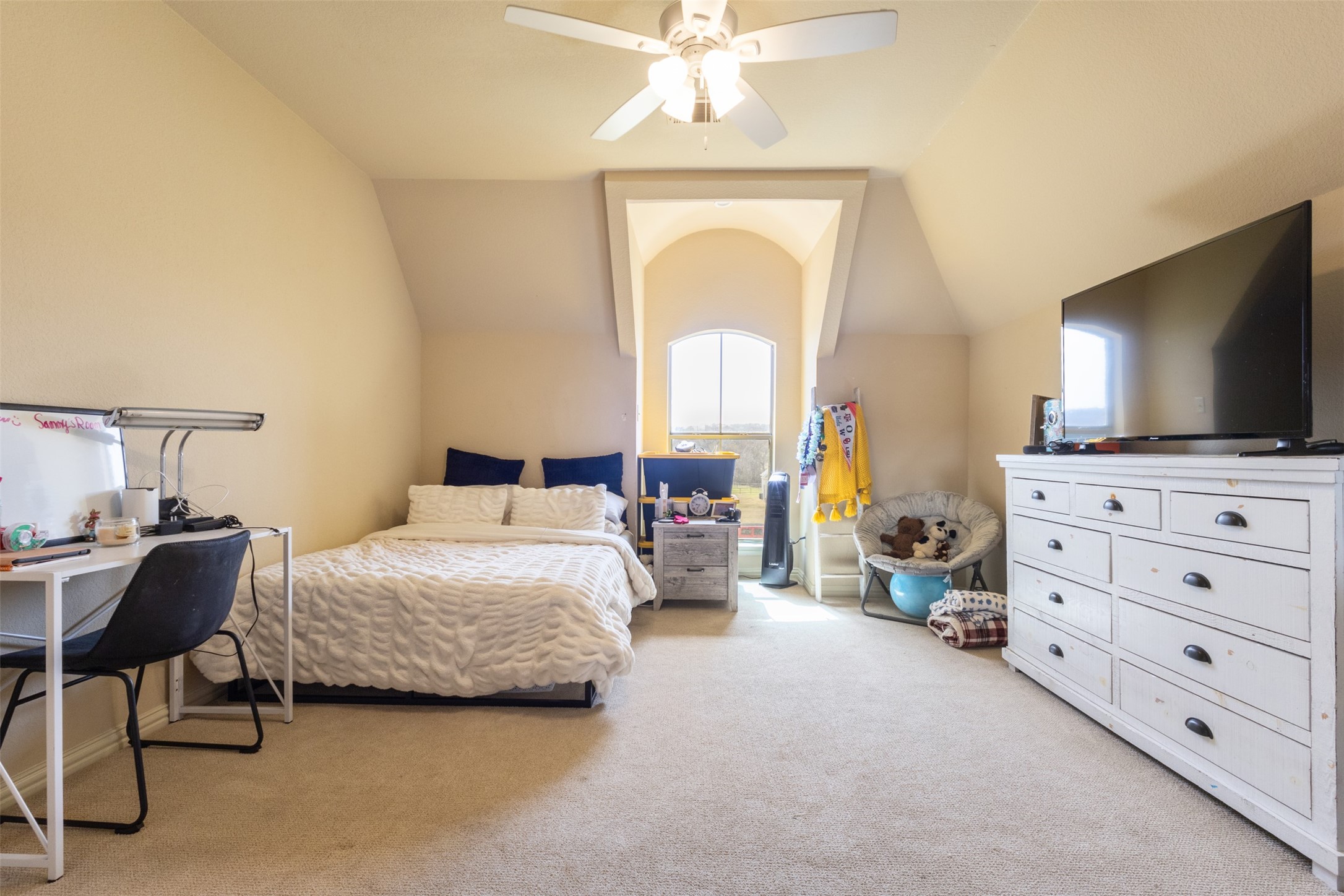 159 N Boyce Lane