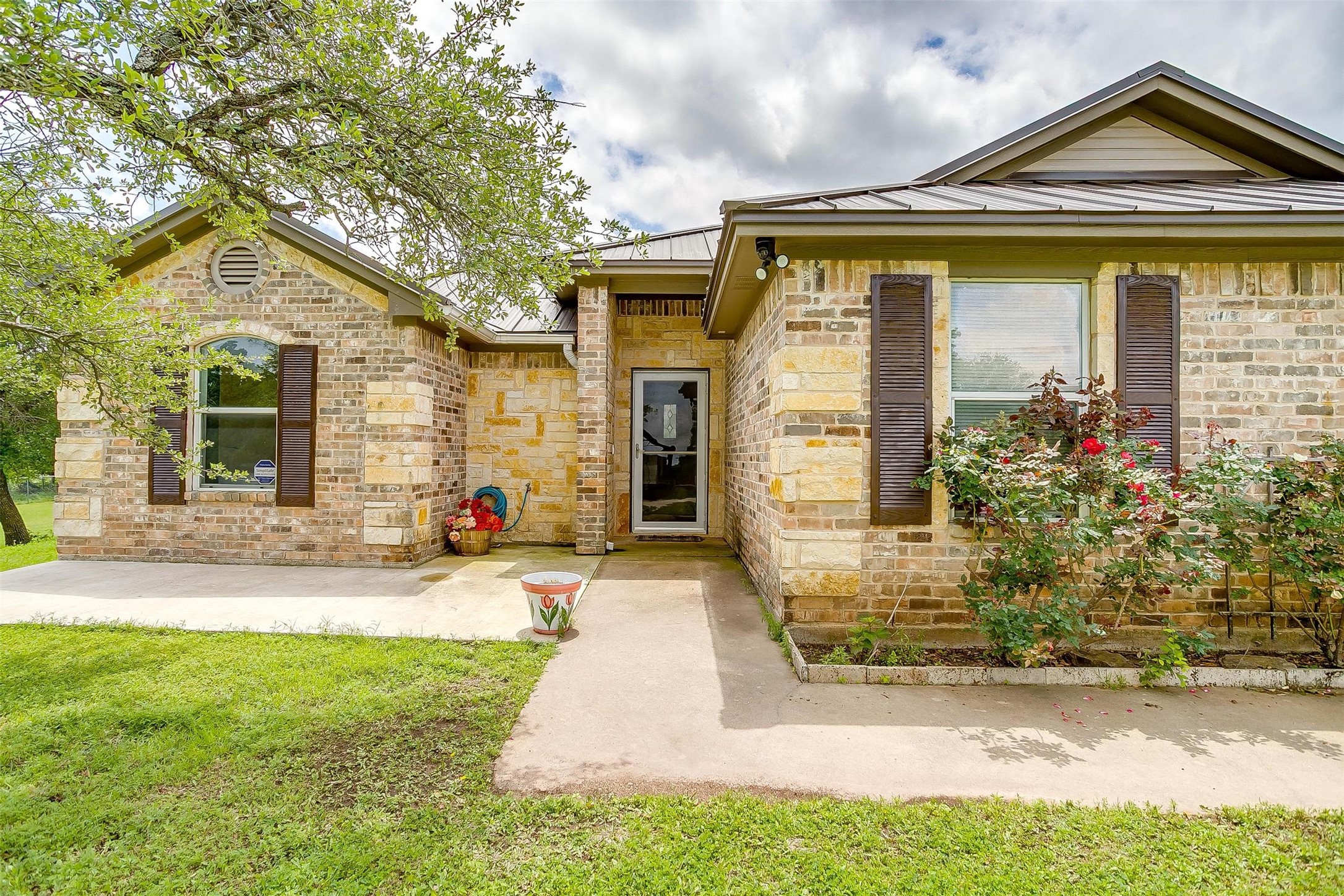 137 Stella Lane