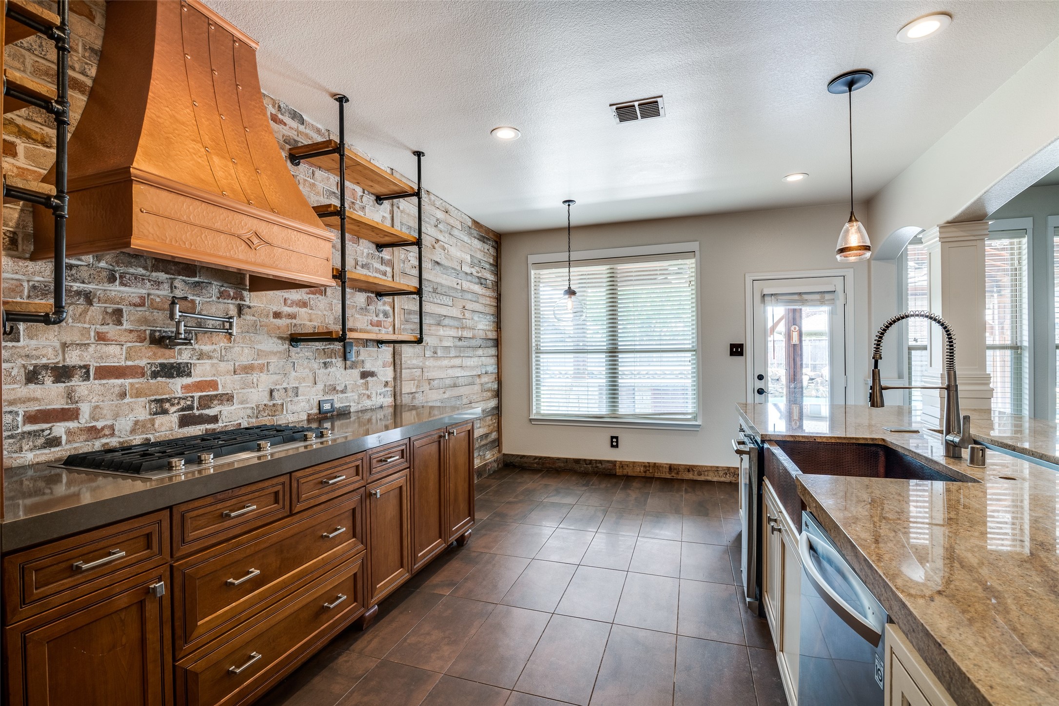 2106 Fairway Winds Court