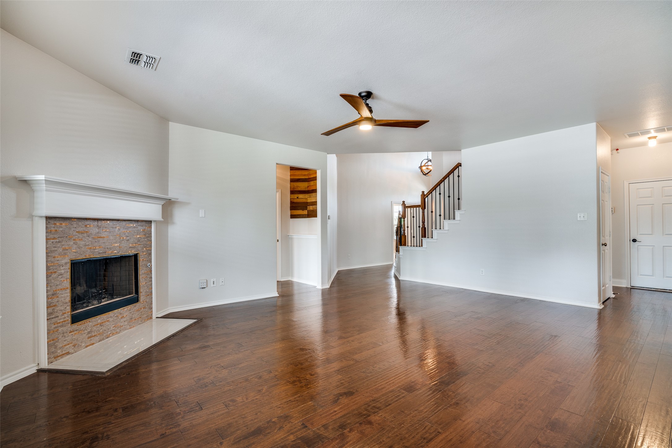 2106 Fairway Winds Court