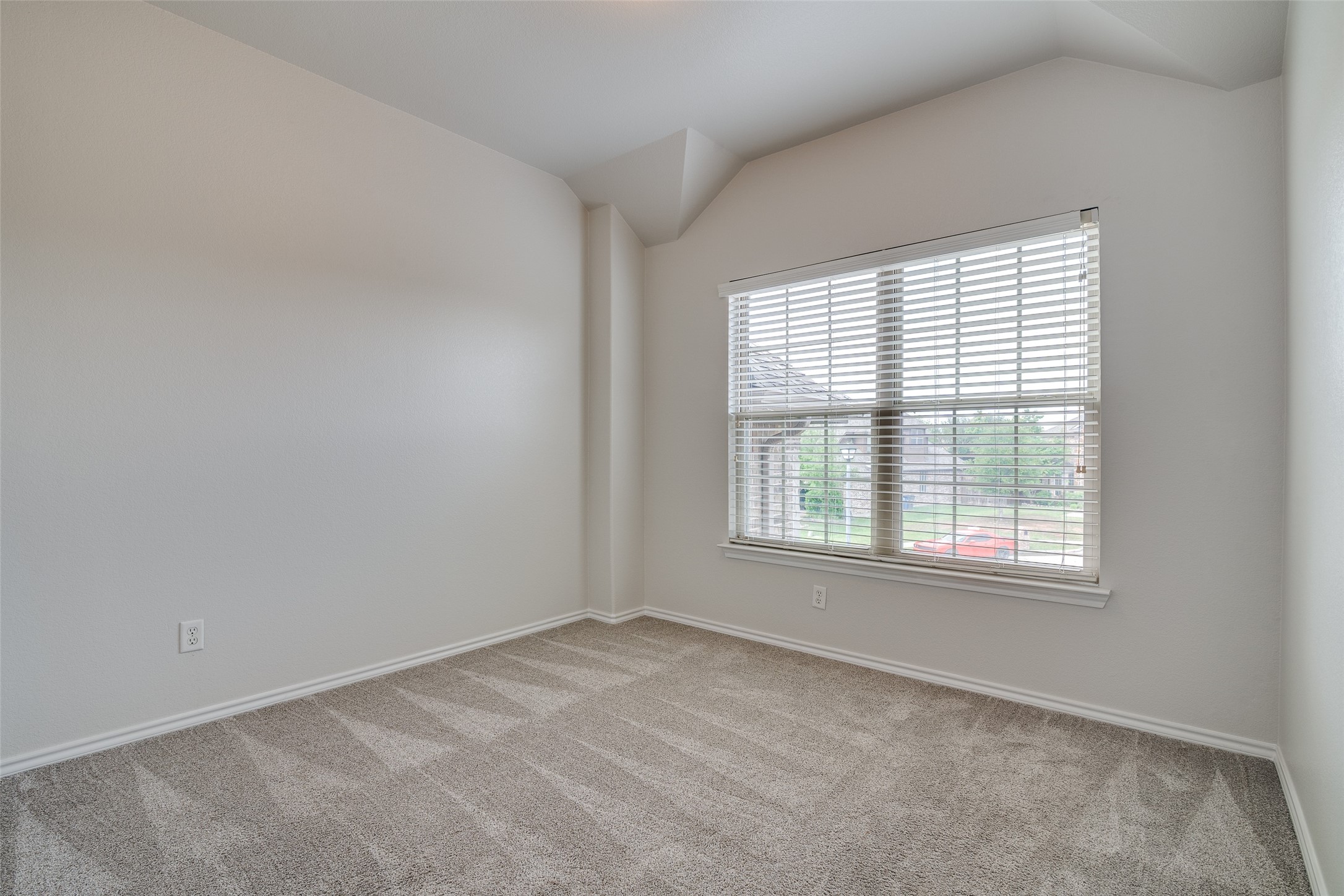 2106 Fairway Winds Court
