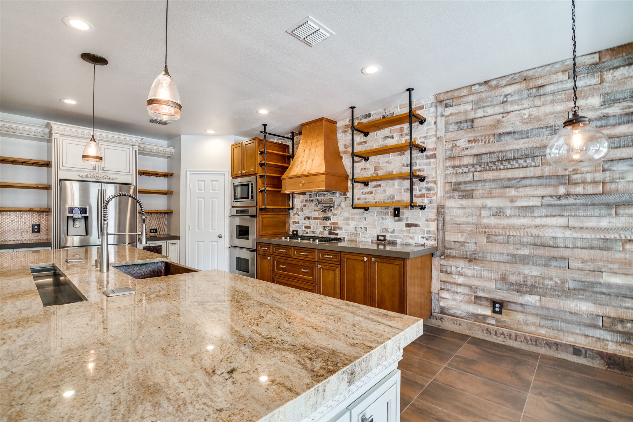 2106 Fairway Winds Court