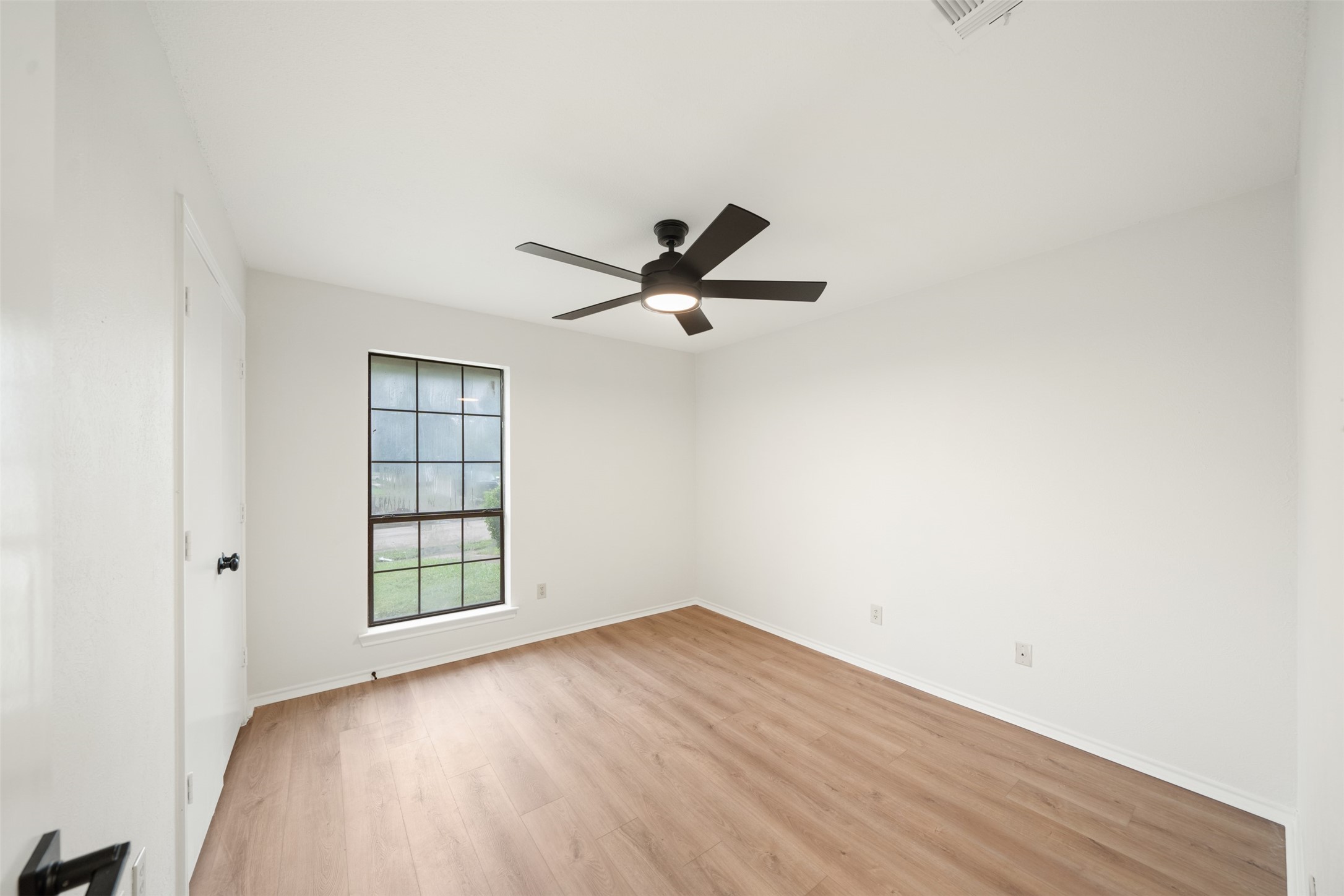 1313 Farley Drive