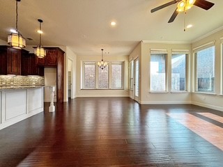 3037 Crestwater Ridge