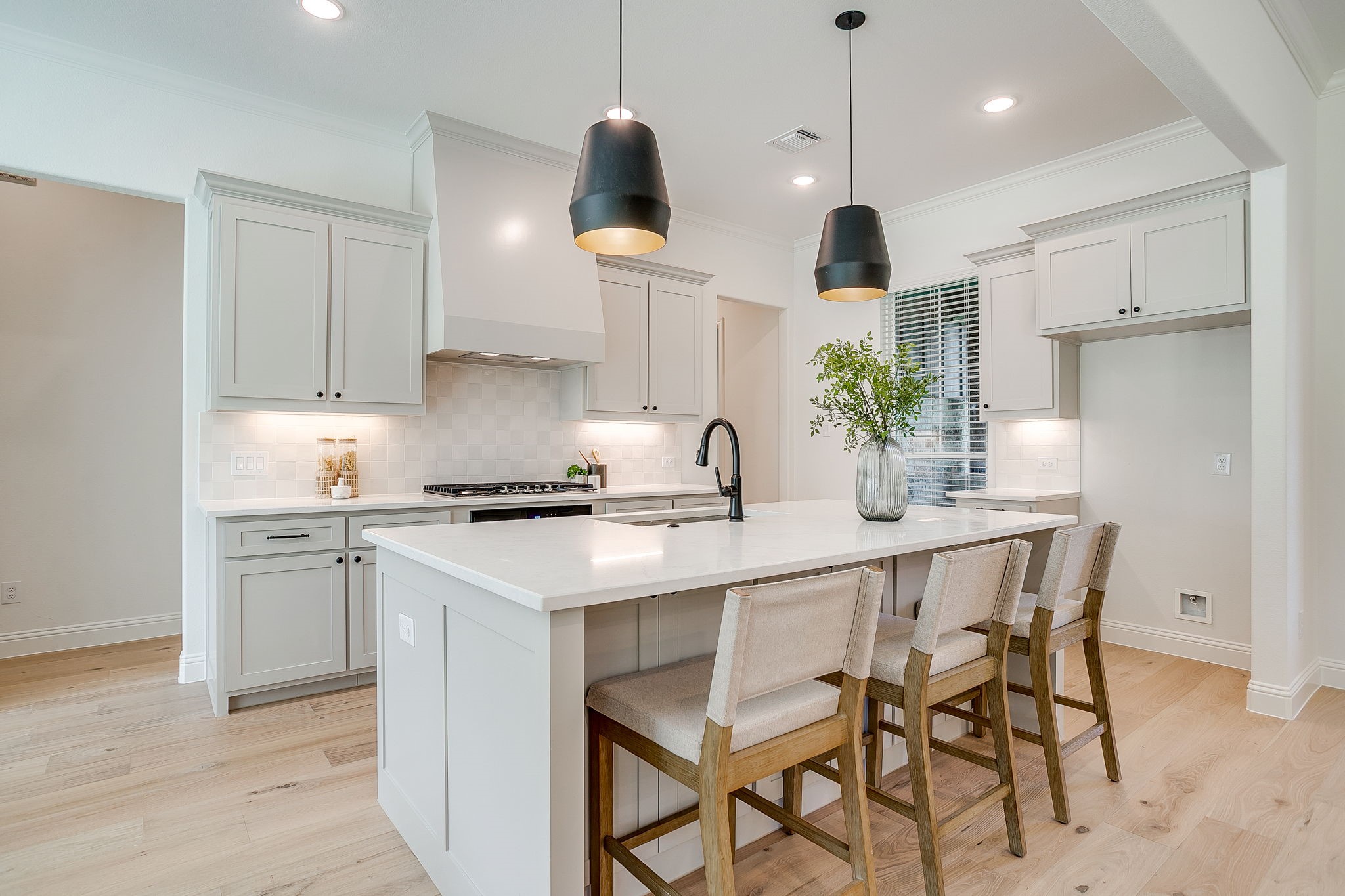 168 Oak Grove Way