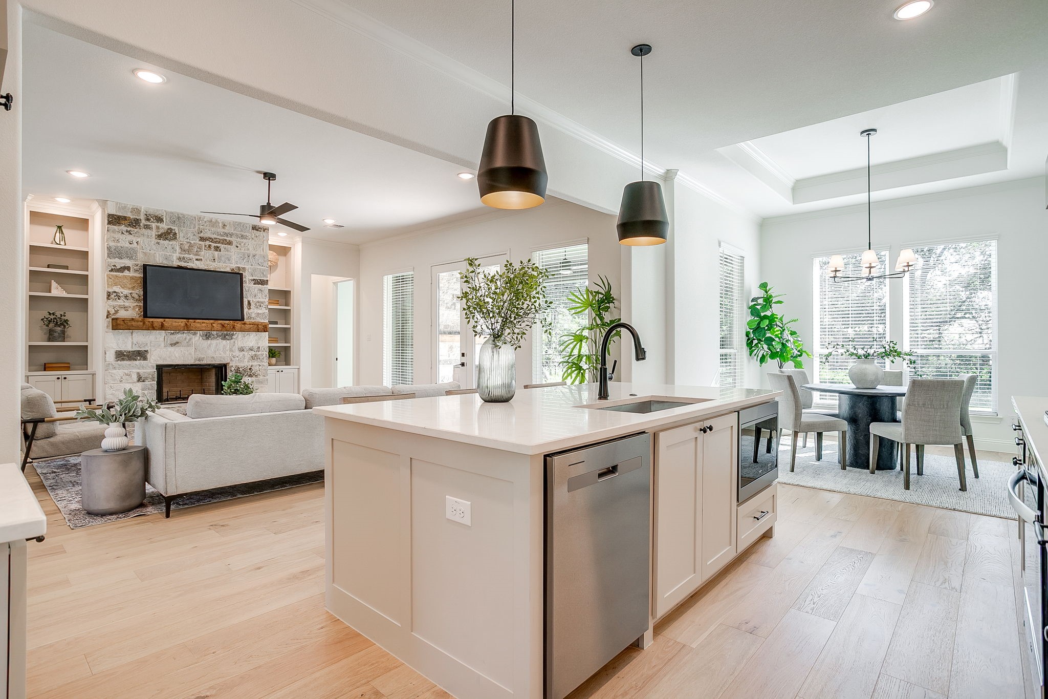 168 Oak Grove Way