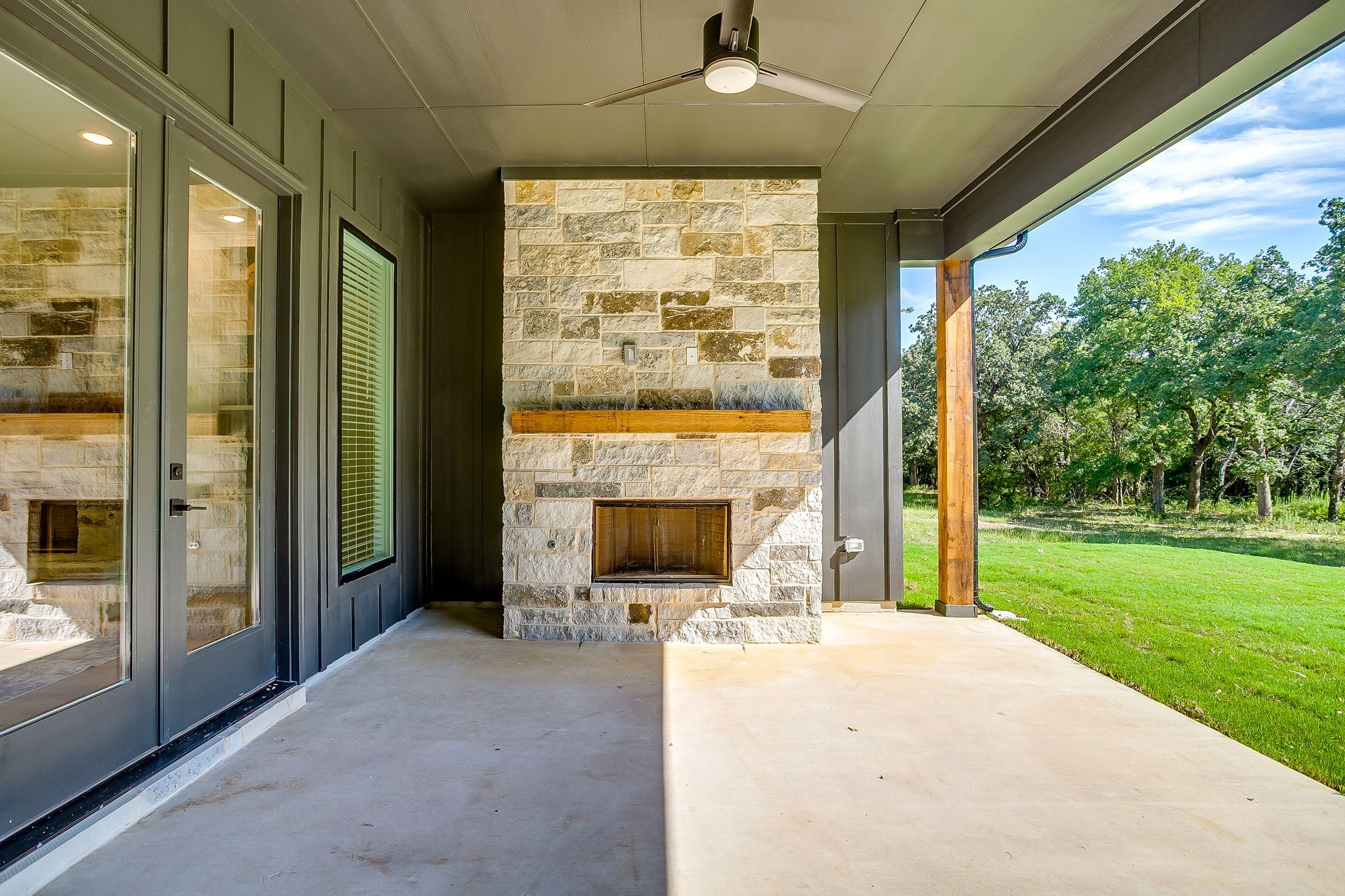 168 Oak Grove Way