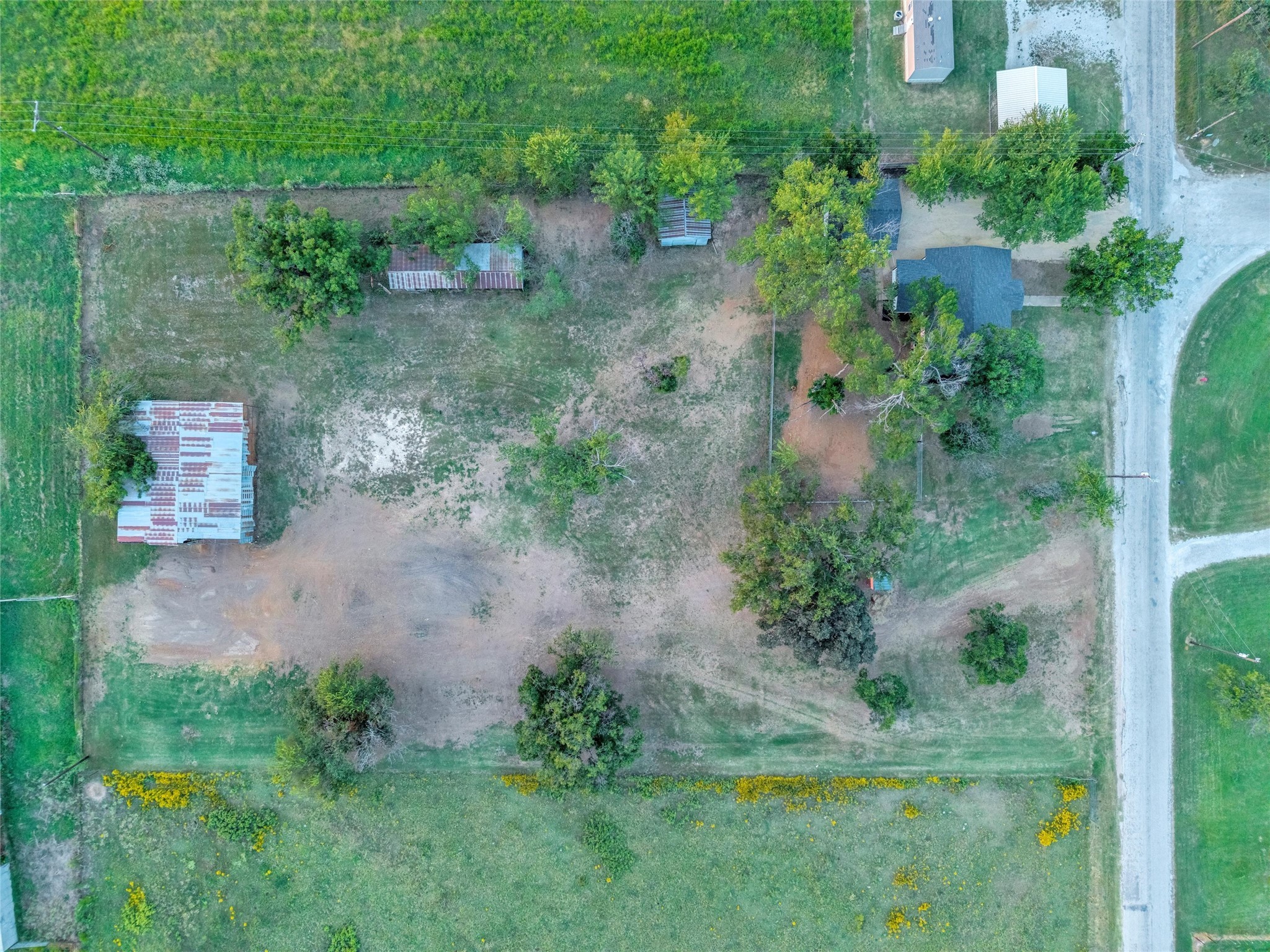 1300 County Road 1550