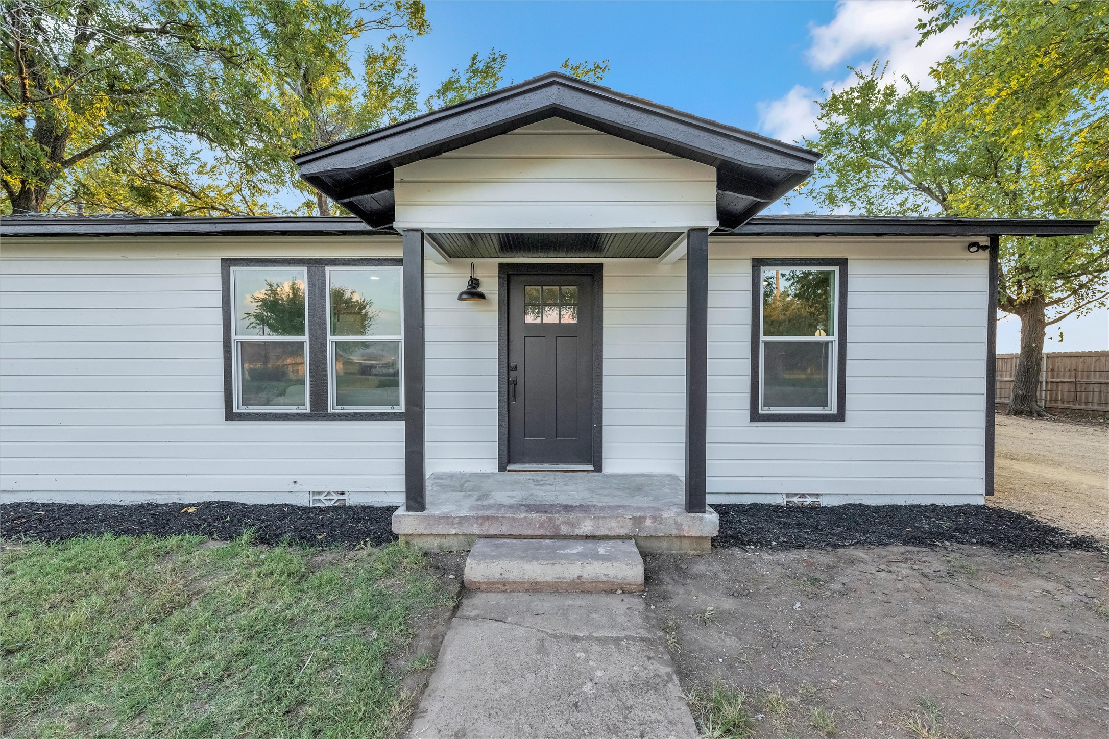 1300 County Road 1550