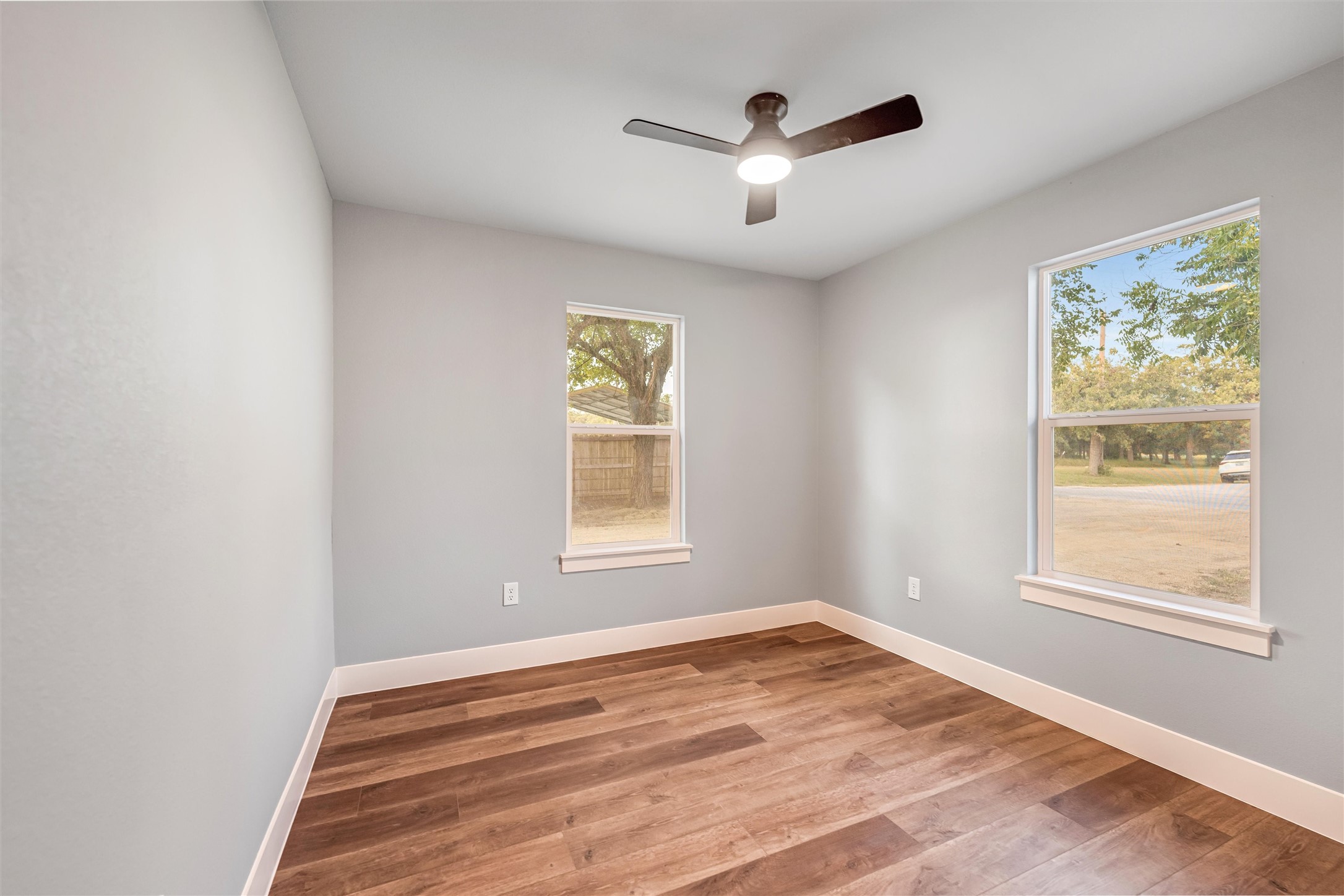 1300 County Road 1550