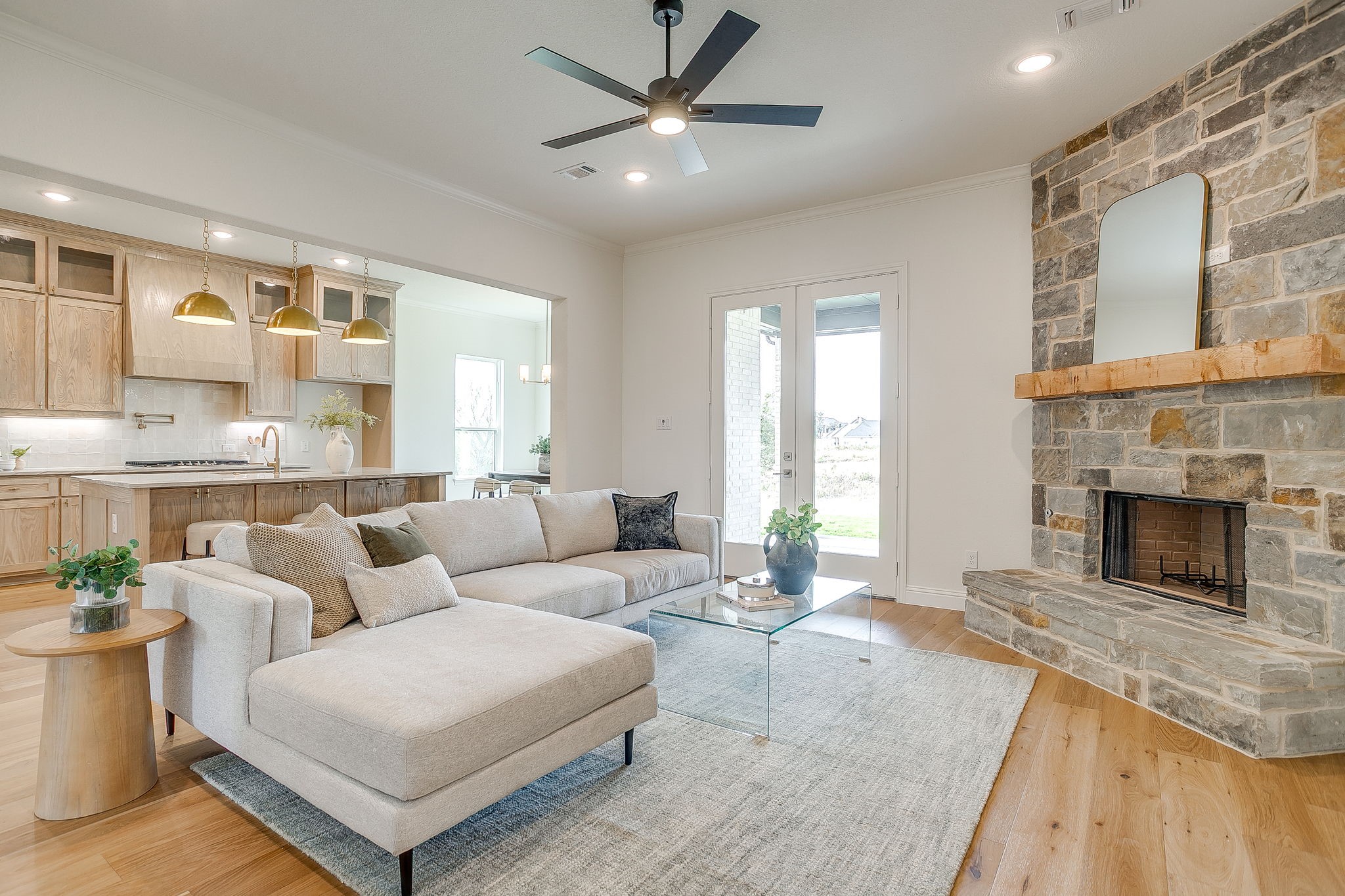 320 Slimp Bluff